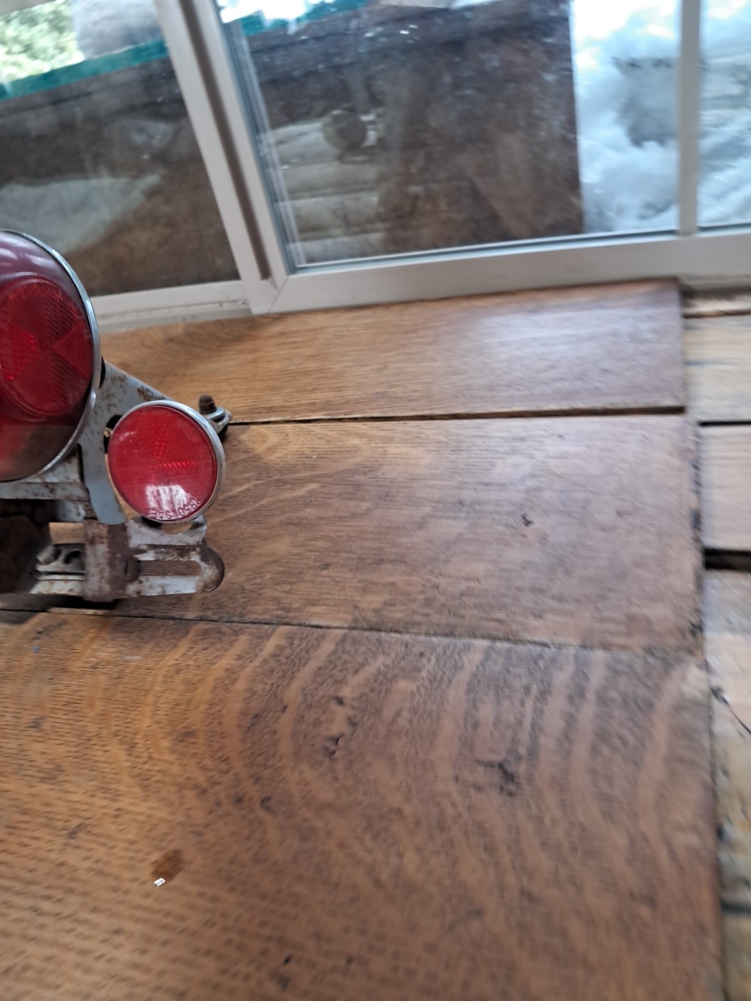 Yamaha Rd350 Complete Tail Light Assembly 040-4918 XS650 OEM vintage K71