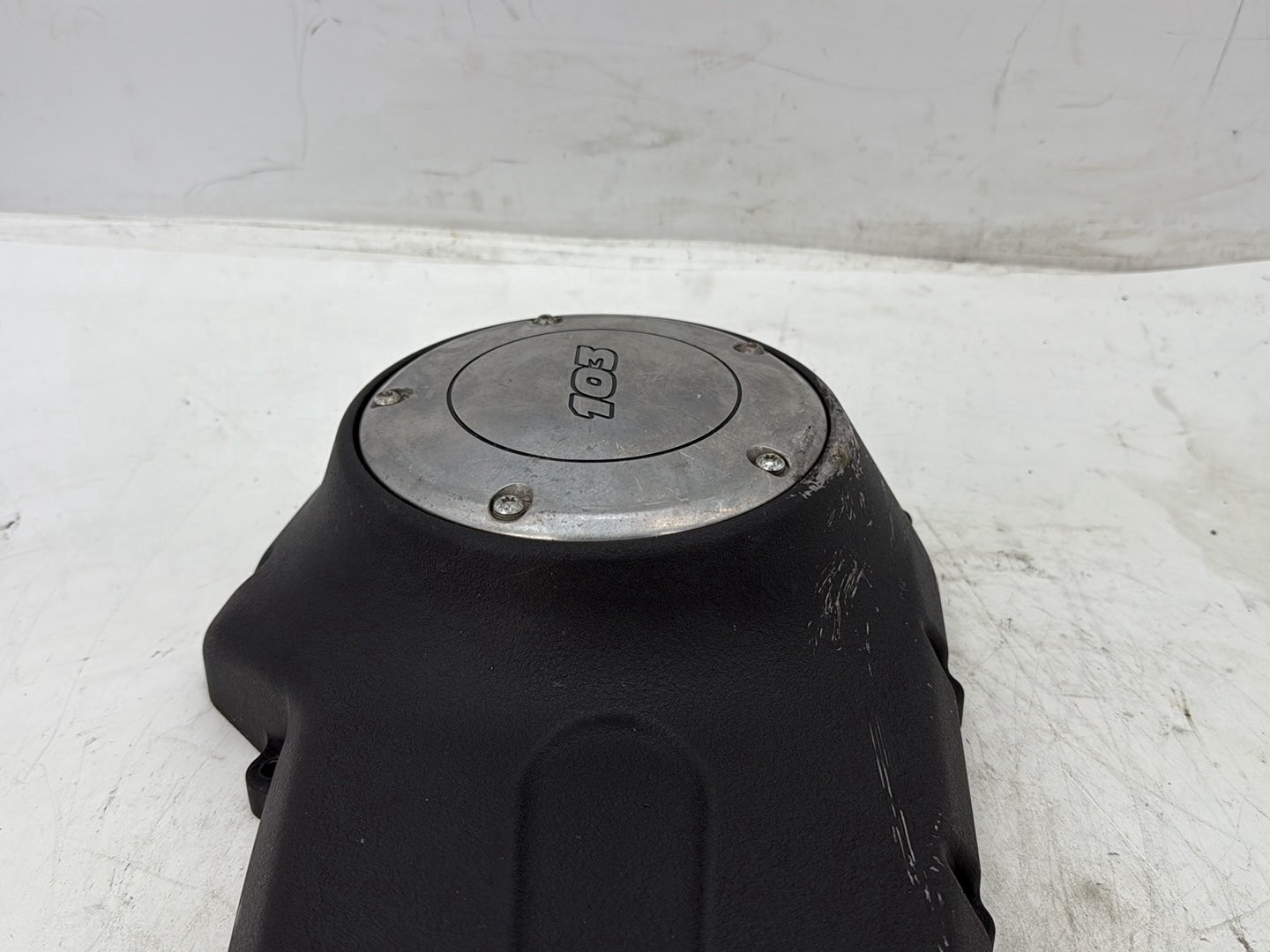 2012 Harley Dyna FXDF Fat Bob OEM Outer Primary Clutch Cover SCRATCHED