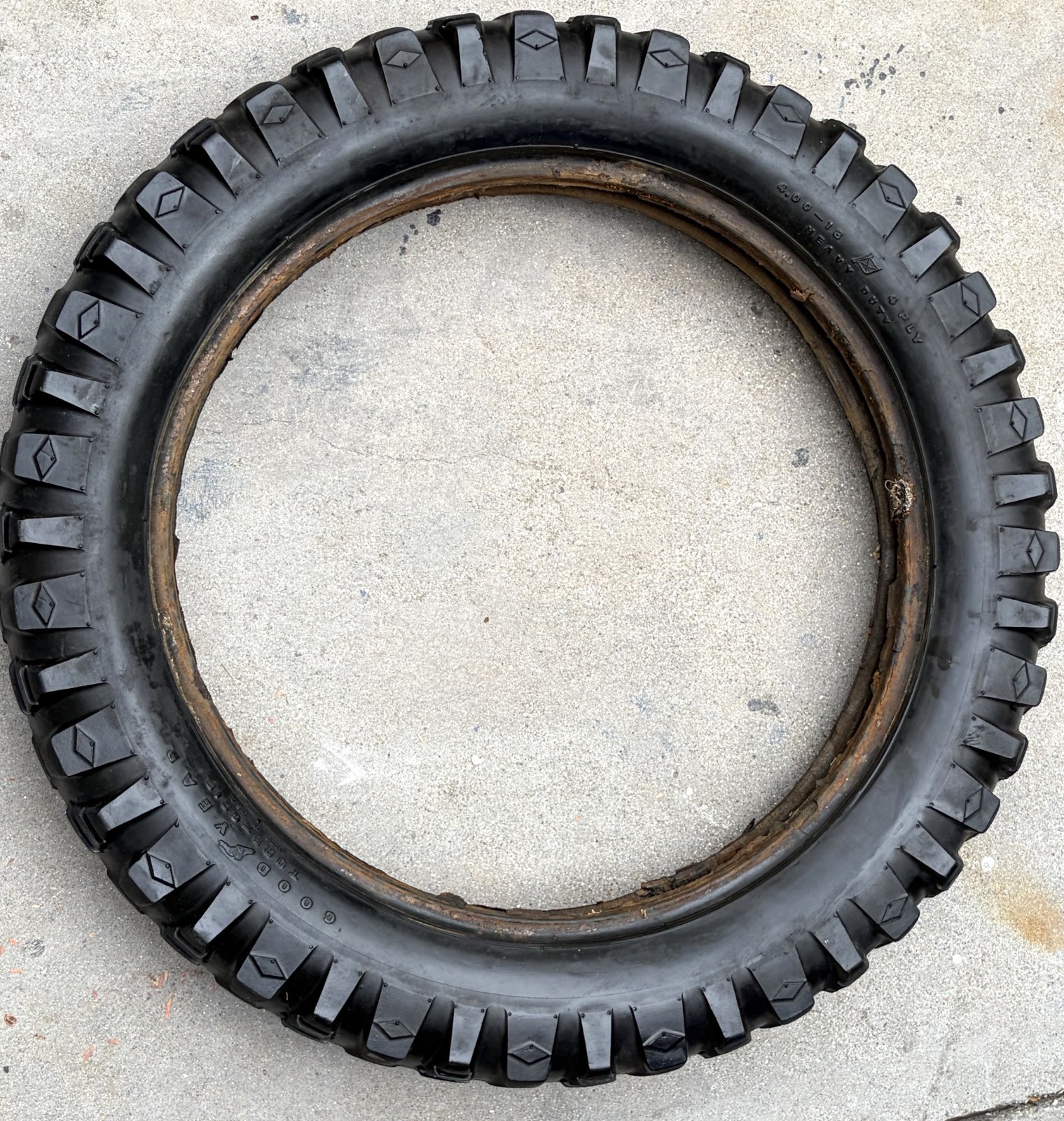Goodyear rare Turf Grip Tire 4.00X 18” Harley Racing WR KR XLCH XLR