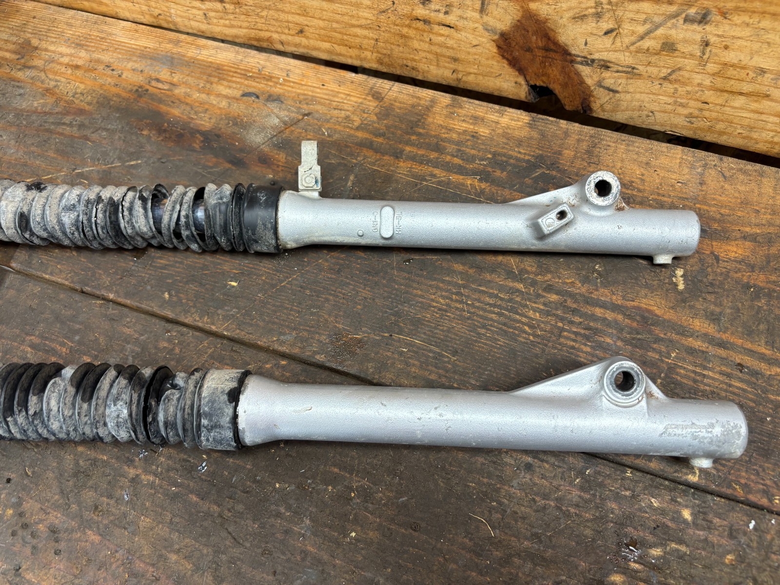 2001 Honda XR100 Front Forks Triple Tree XR 100