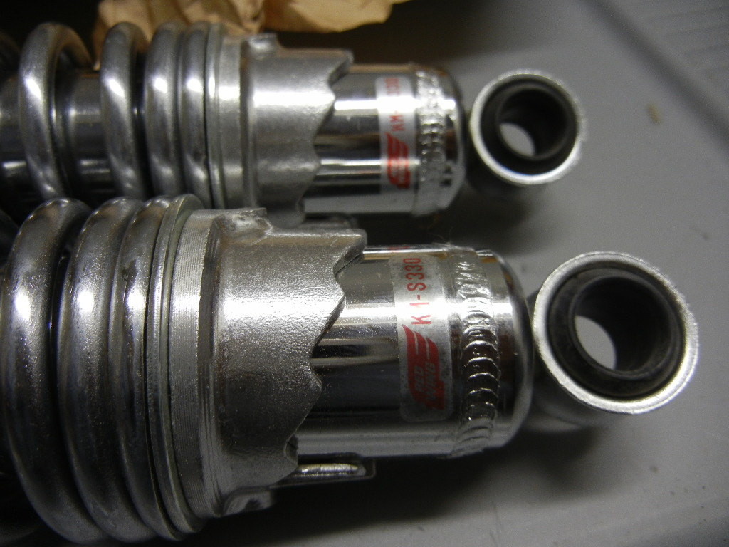 NOS NEW Red Wing 13″ Shocks XL250 XL350 R5 H1 H2 TS400 TS250 DT250 RT1 GT750 Z1