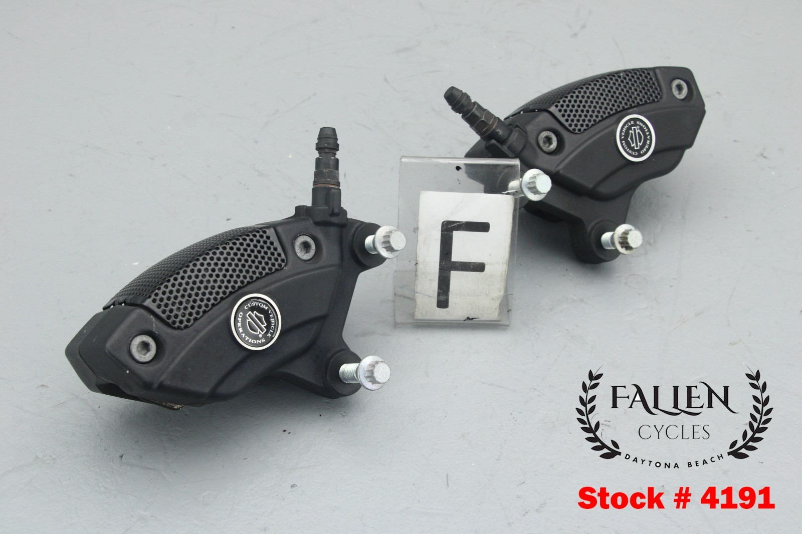 2020 Harley Electra Glide CVO BREMBO Front Brake Caliper Set 20K BLACK #4191