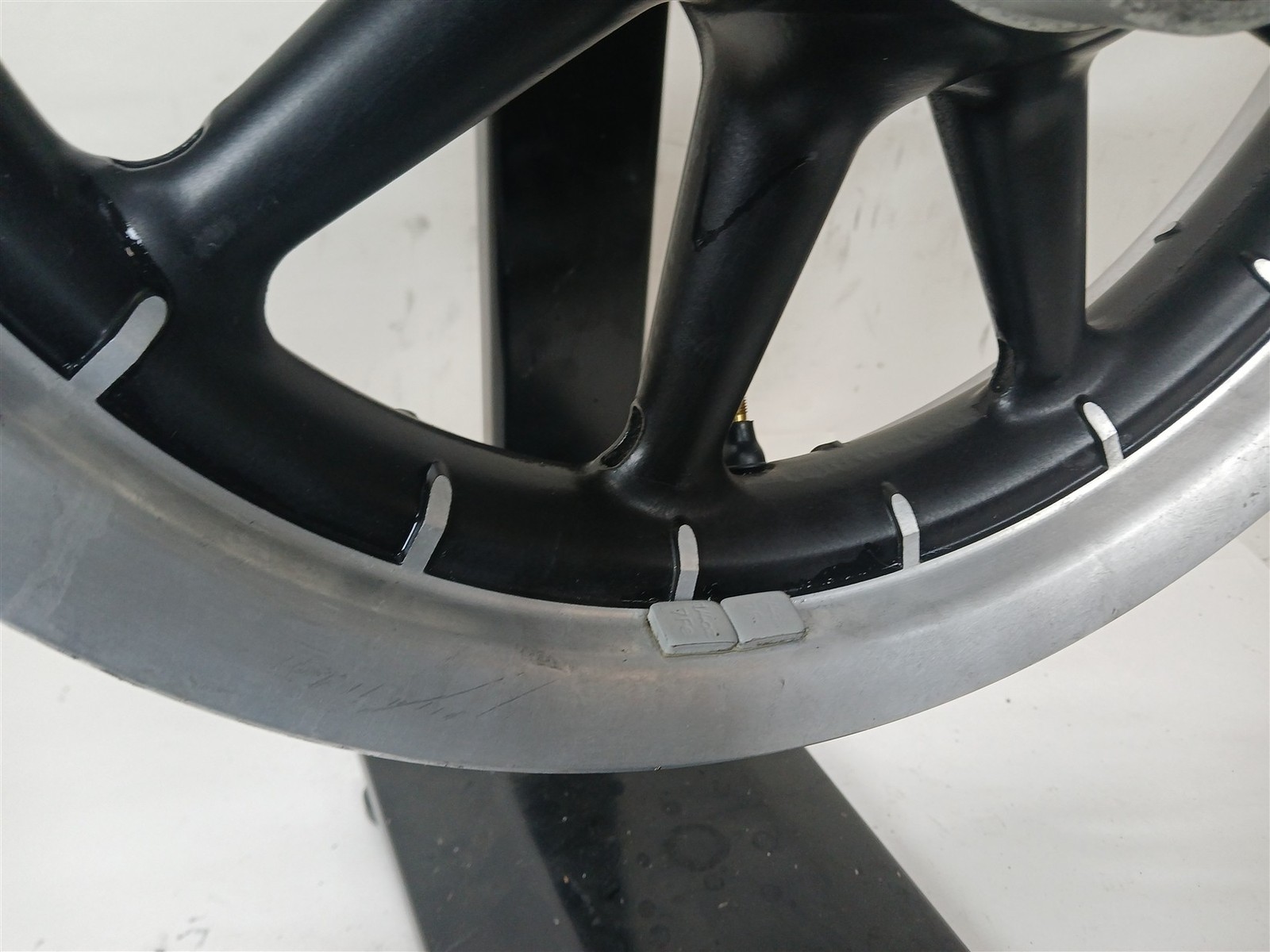 Harley-Davidson 2008 Electra Glide Front Wheel Wagon 16×3 43493-00