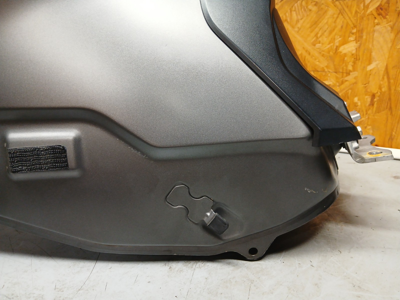 2015-2020 Yamaha FJ-09 Gas Tank Fuel Cell Petrol Reservoir OEM 15-2020 2015