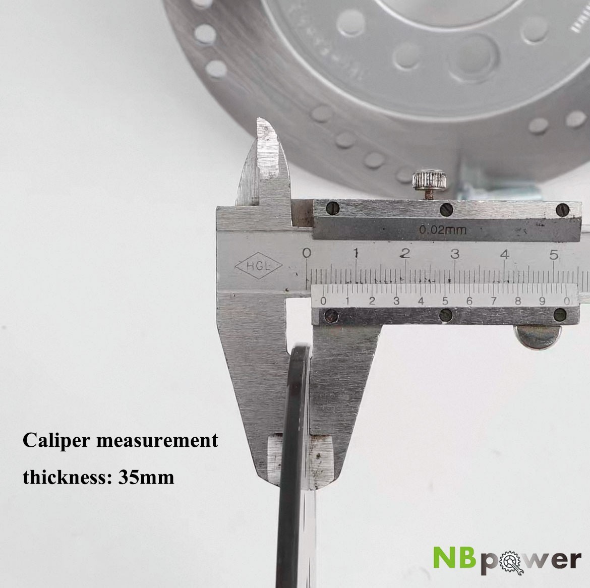 Motorcycle Rear Brake Disc Rotor:180mm diameter 3.5mm thickness 70mm hole pitch.