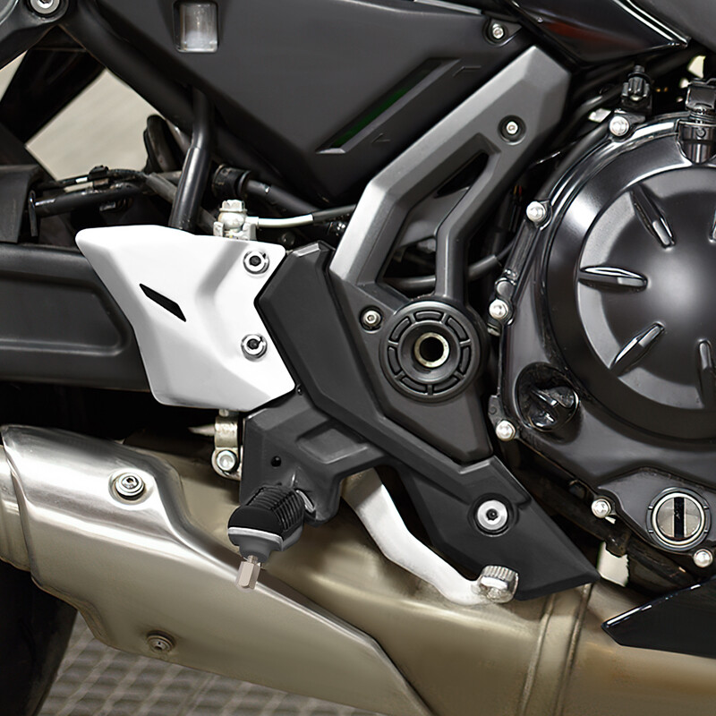Driver Footrests Footpegs Bracket Fit For Kawasaki Ninja 650 Z650 Z650RS 2017-24