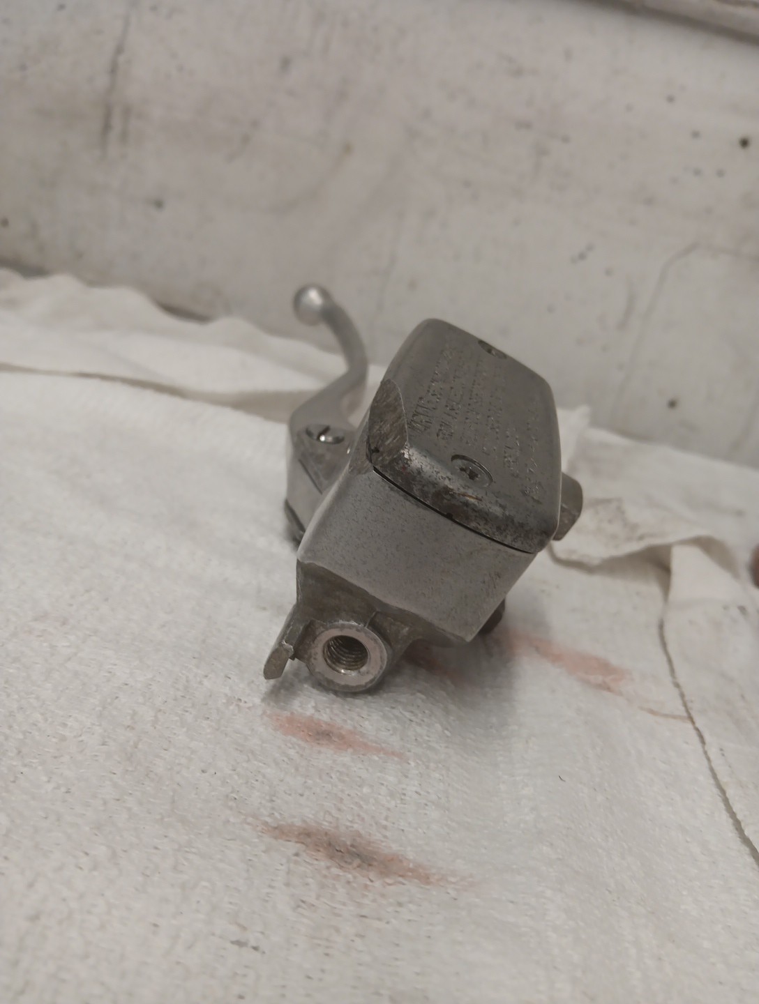 Honda Shadow Front Master Cylinder With Lever#45510-MEG-305/53175-MR1-305