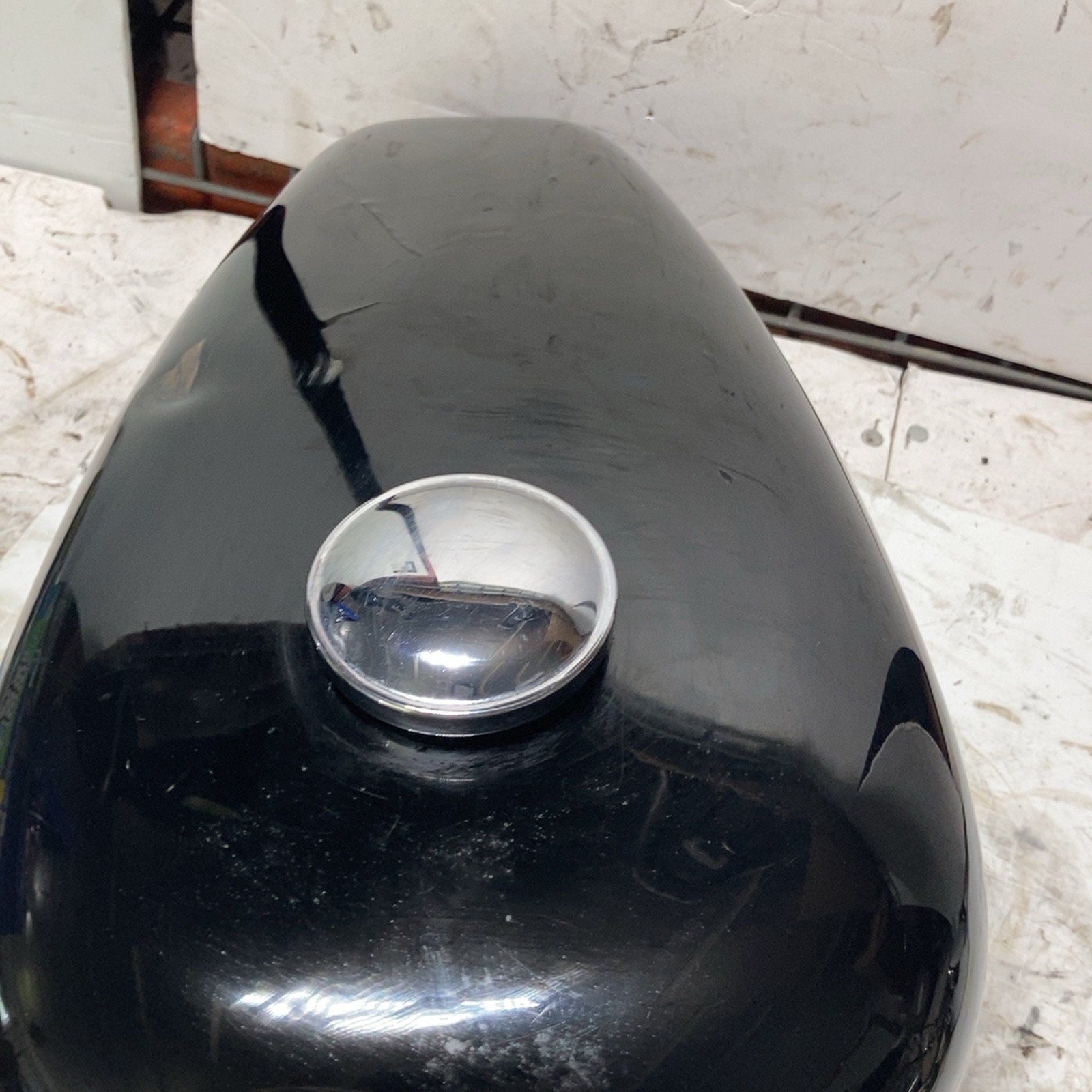 98-03 Harley Sportster XL 883 1200 OEM Fuel Tank Reservoir Vivid Black SM DENT
