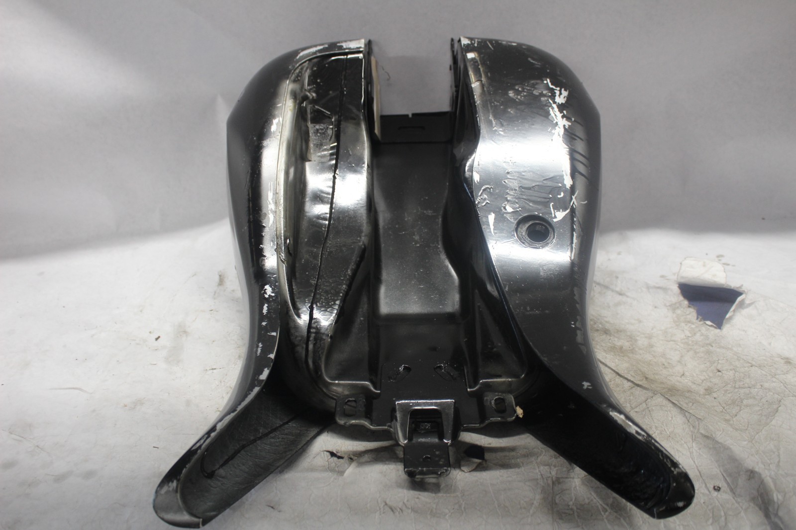 61356-08 STRETCHED TANK BAD DAD SHROUD 6 GAL 2008-2016 HARLEY DAVIDSON TOURING