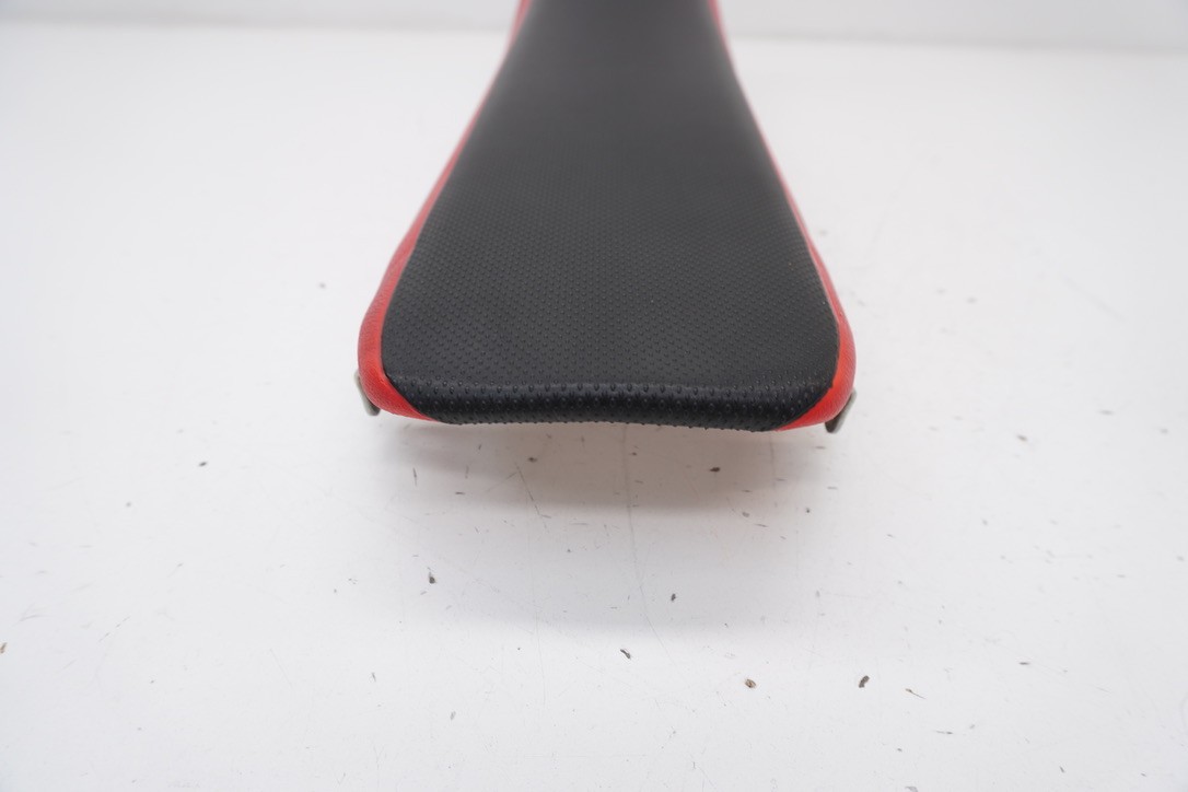 2006 CRF450R Complete Seat Assembly OEM Red/Black Cover Honda CRF 450R #5
