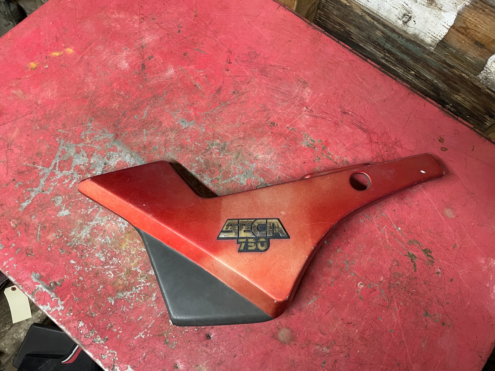 1982 Yamaha XJ750 SECA Left Side Cover Panel Cowl XJ 750