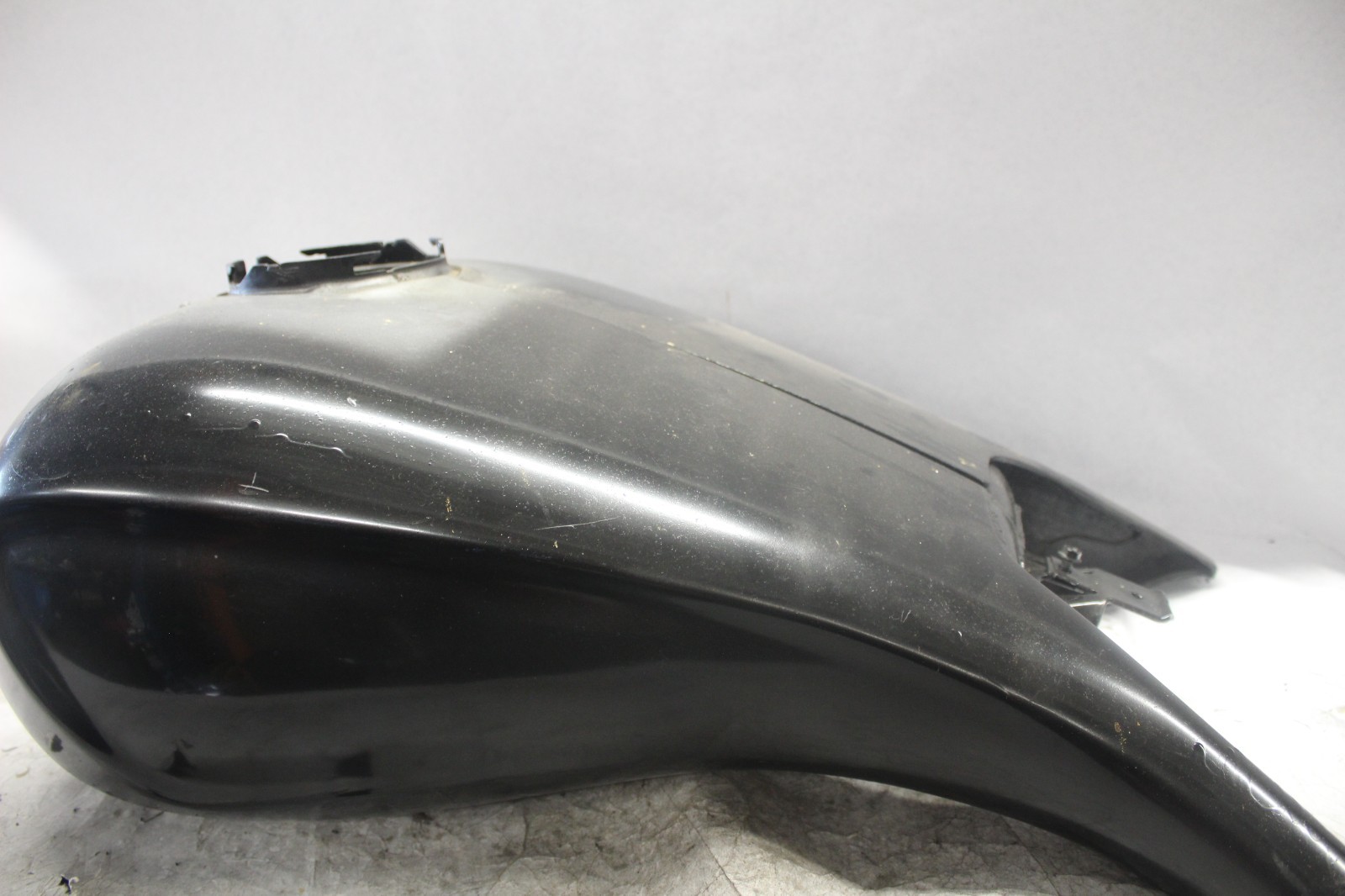 61356-08 STRETCHED TANK BAD DAD SHROUD 6 GAL 2008-2016 HARLEY DAVIDSON TOURING