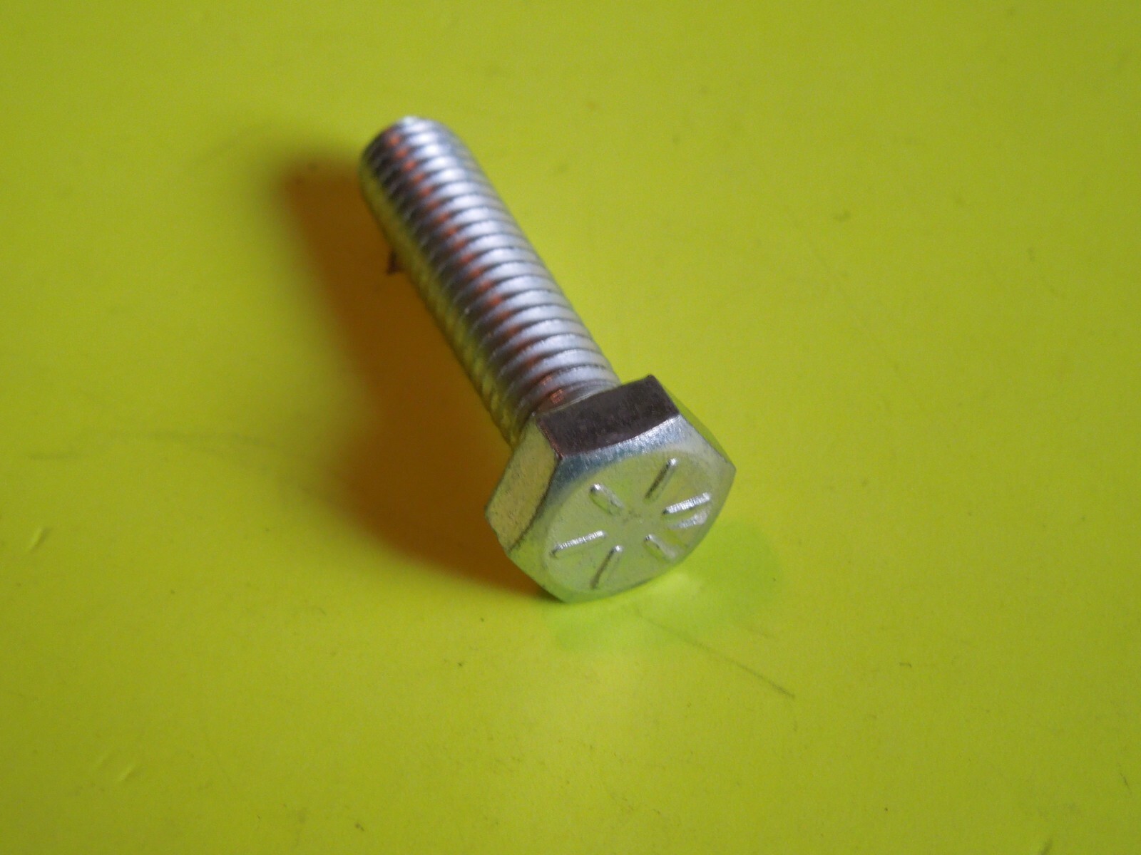 1 NOS OEM Harley Davidson 5/16″-18 x 1-1/4″ Hex Head – Grade 8 – Bolt P/N 3462
