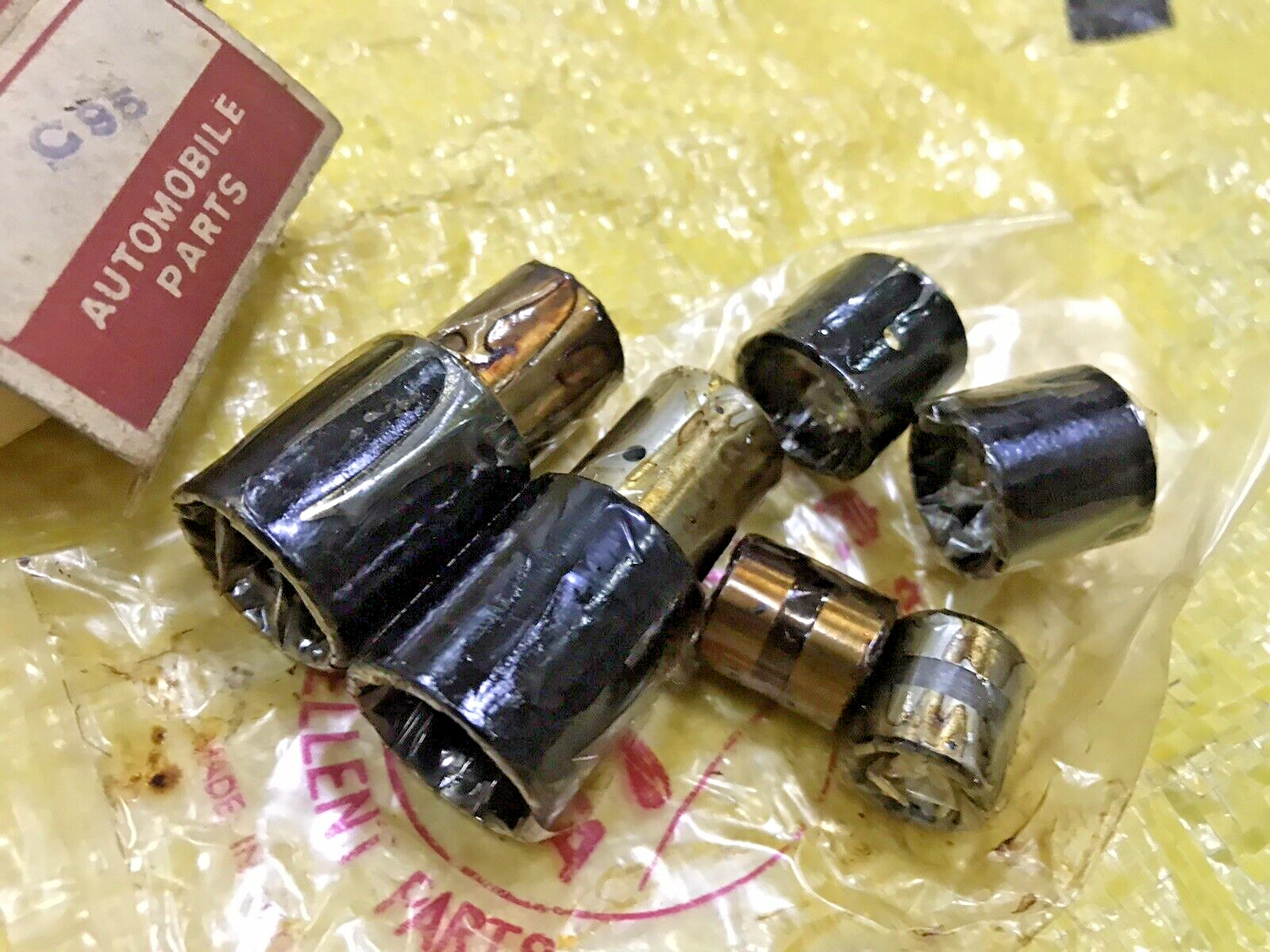 Honda C92 C95 CA92 CA95 CA160 CB92 CB95 CS92 Front Arm Bush Set NOS KAWATA Japan