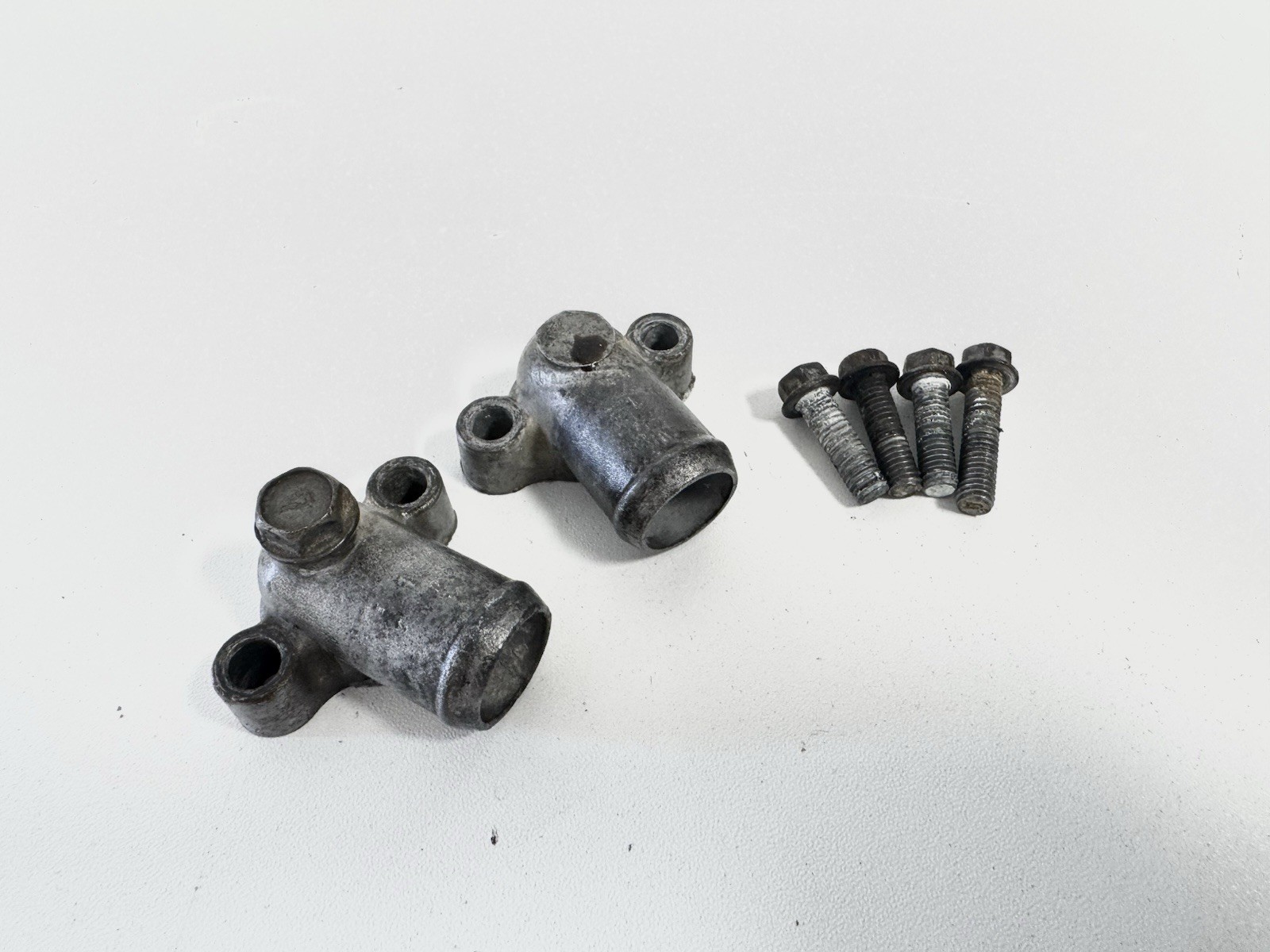 1989 Kawasaki KX 250 KX250 OEM Elbow Joint Water Cooling Tubes Pipe