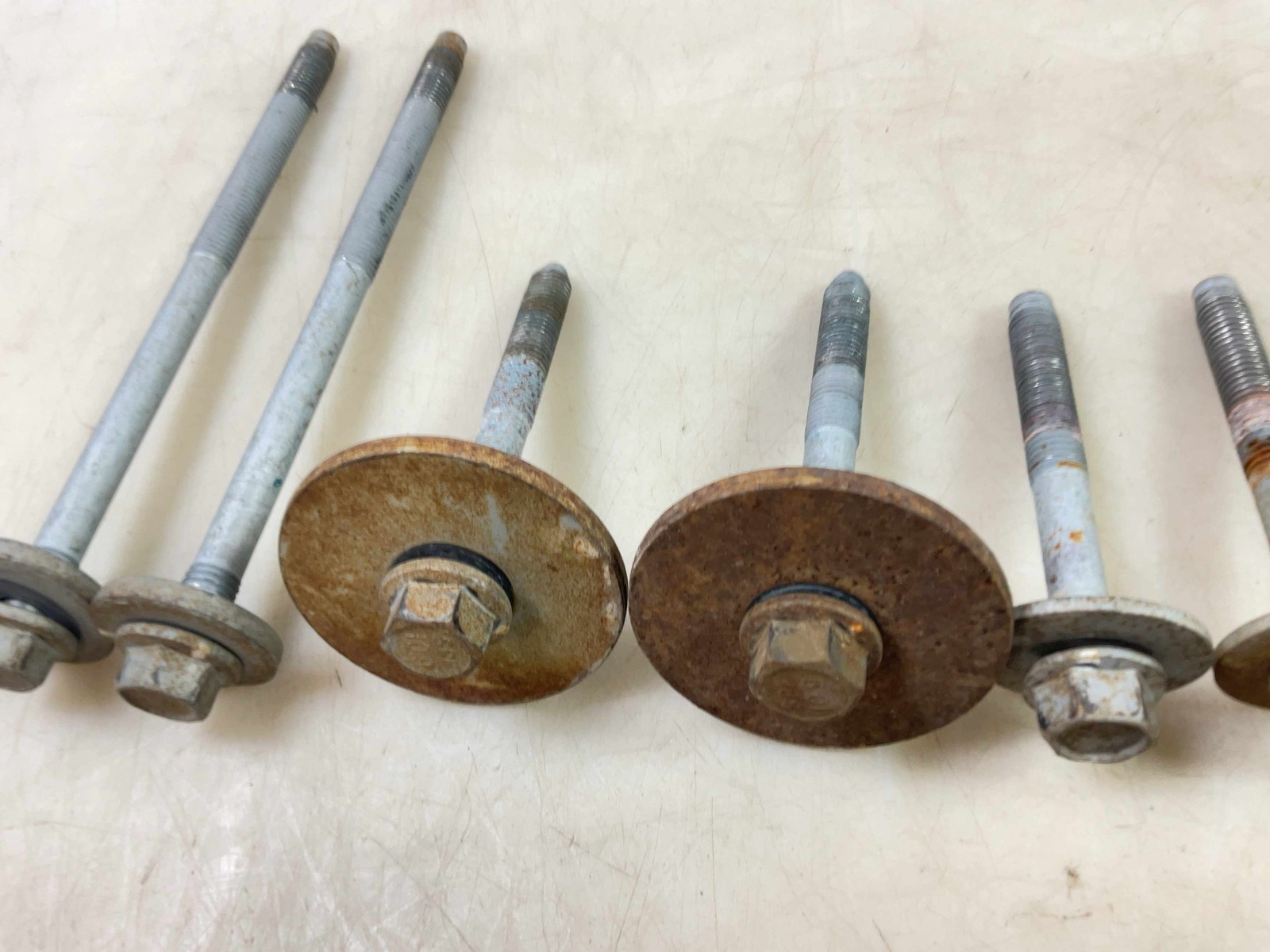 Jeep Gladiator JT OEM Body Mounting Bolts 2020 2021 2022 2023 2024 172628