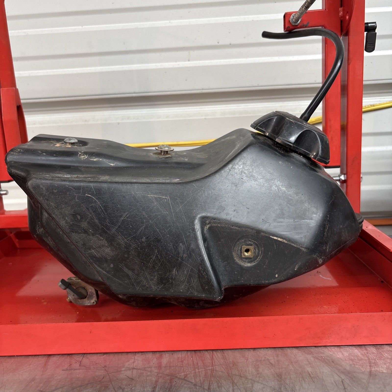 2010 01-13 Kawasaki KX85 / OEM GAS FUEL TANK WITH CAP and Petcock