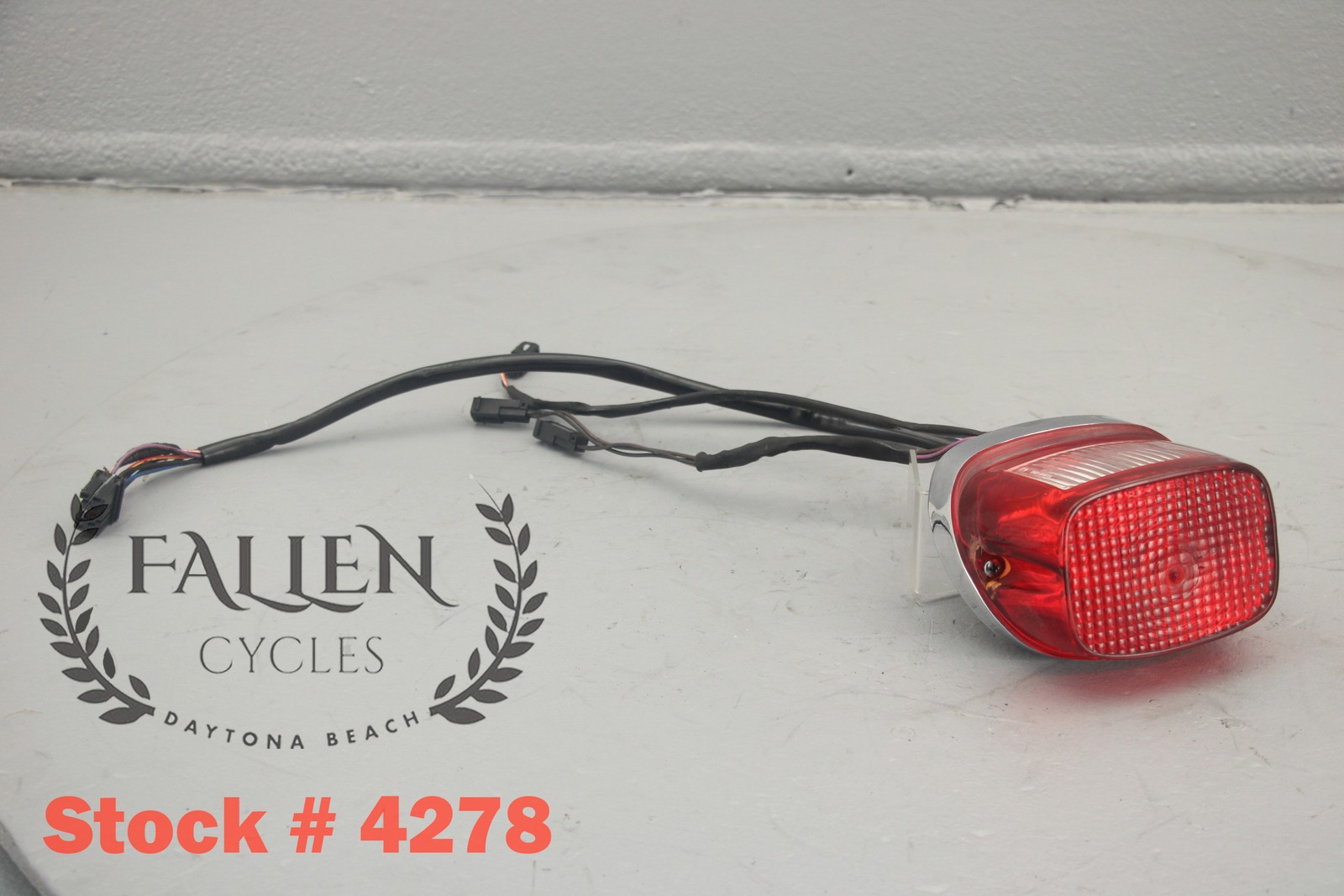 1997 Harley Electra Glide Brake Tail Light Lens Assembly 68048-93 #4278