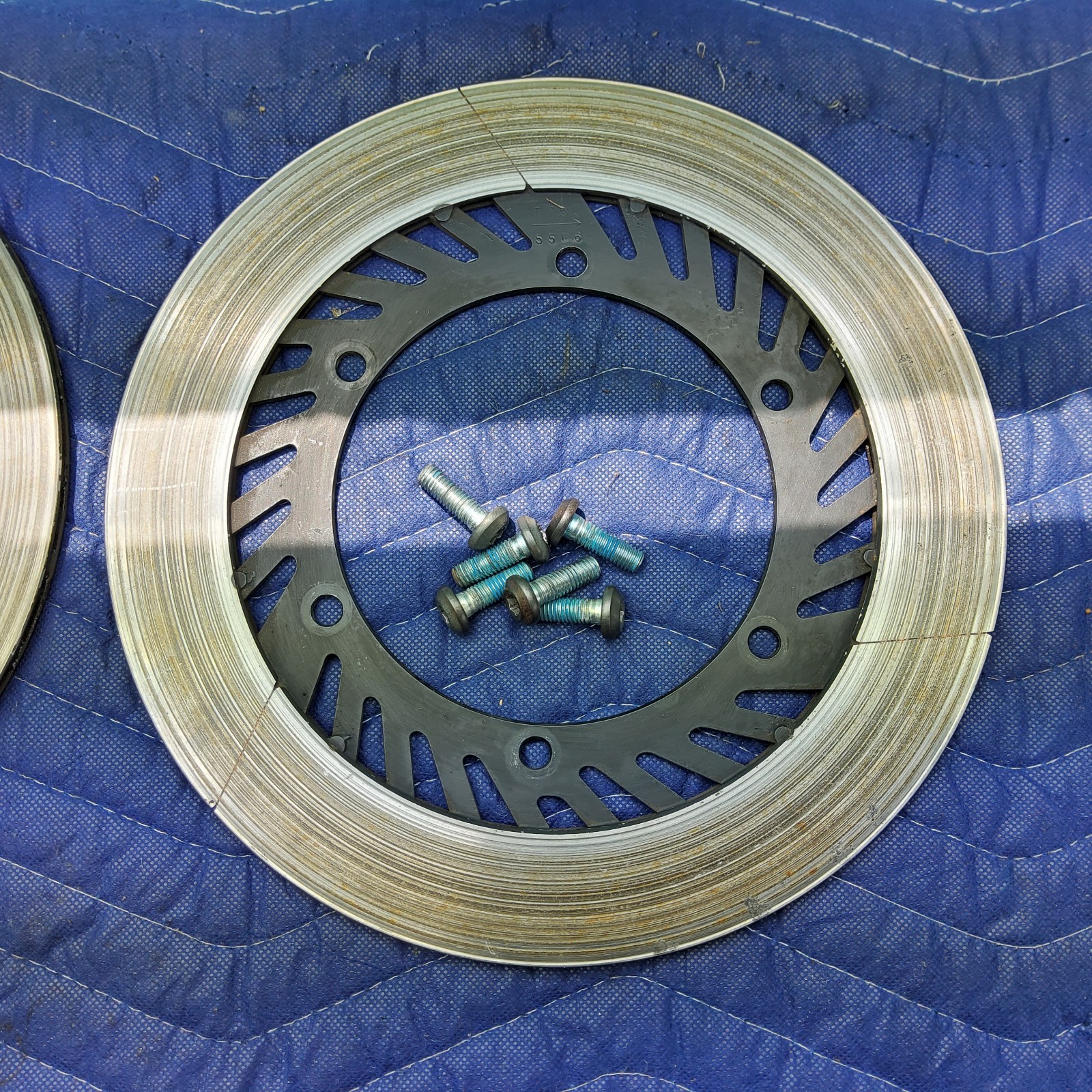 OEM Yamaha FZ750 Front Brake Disc Rotors Set Left Right With Hardware Vented