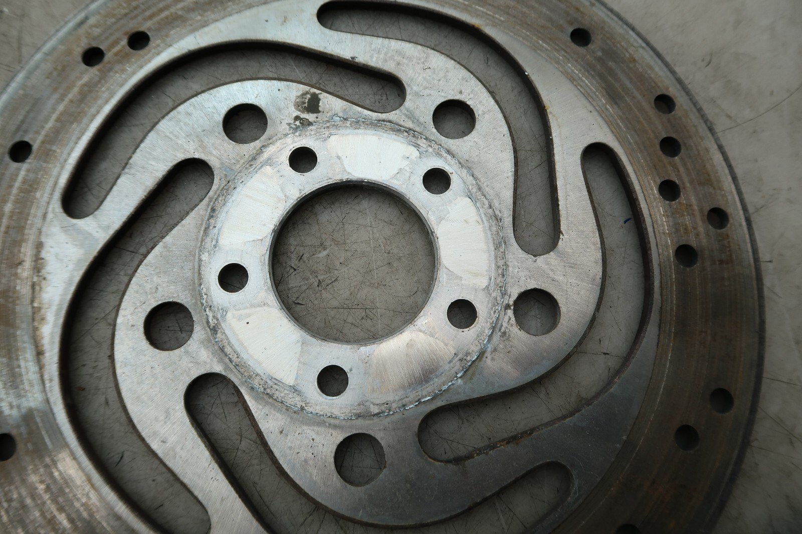 06 HARLEY DAVIDSON ULTRA CLASSIC TOURING REAR BRAKE ROTOR 41797-00 E-1747