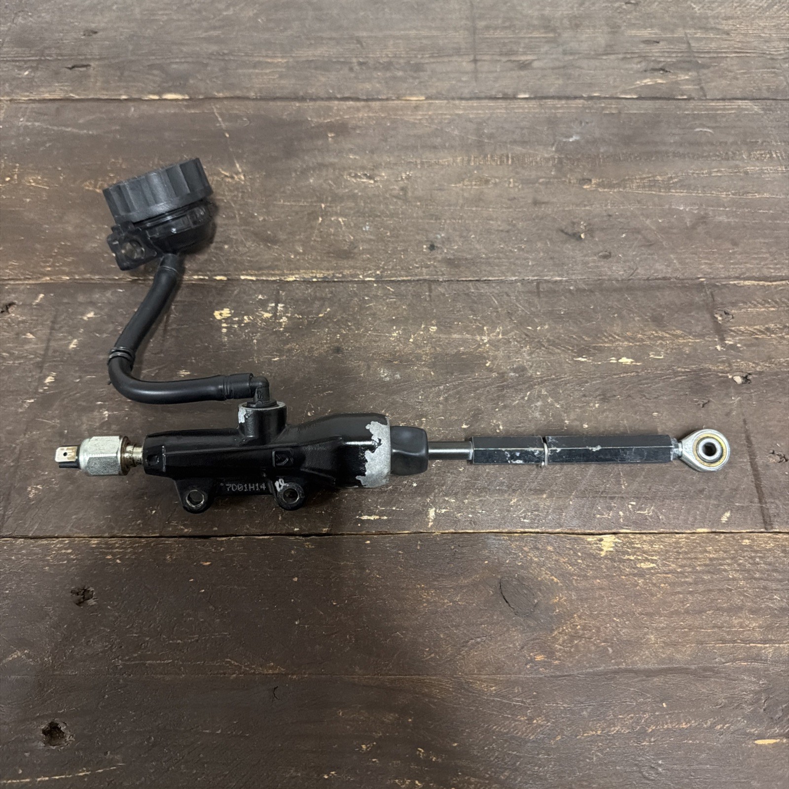 14-21 HARLEY-DAVIDSON 750 XG750 OEM REAR BACK BRAKE MASTER CYLINDER W RESERVOIR