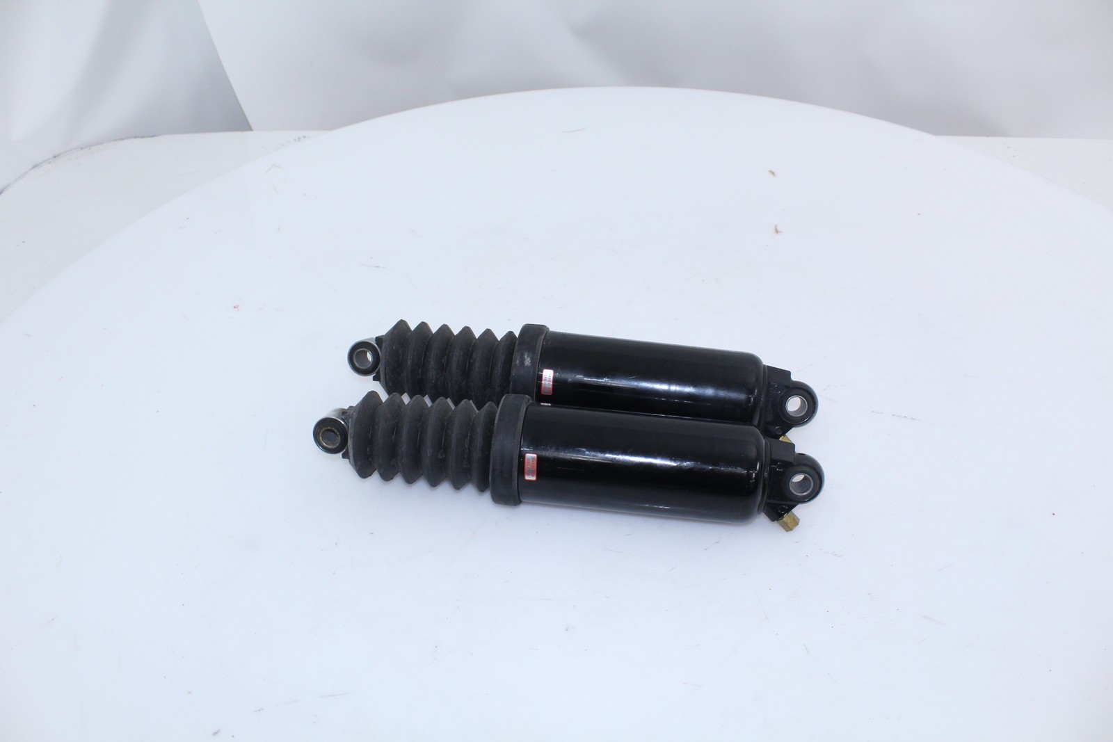 Harley FLHTCU Electra Glide Ultra Classic 2012-2016 Shock Low Profile Set OEM