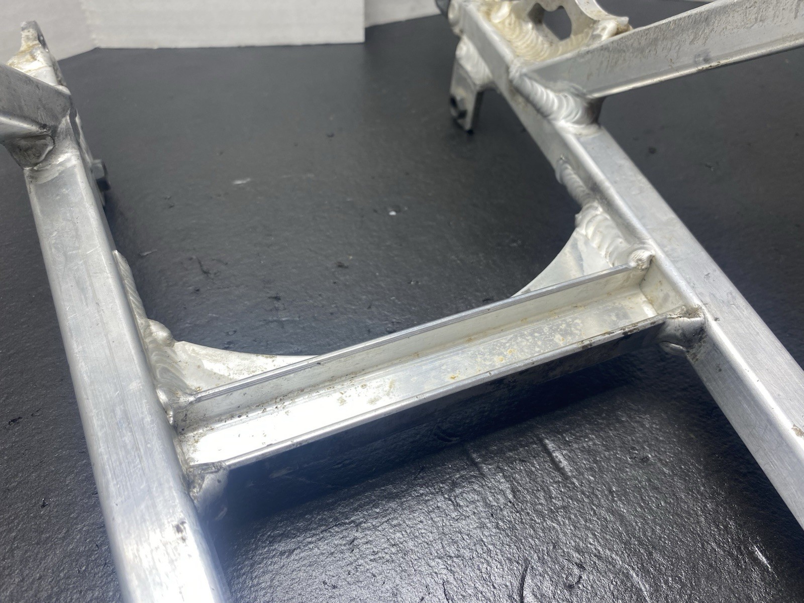 2007 Kawasaki KX250F OEM Subframe Sub Frame Rear Chassis STRAIGHT