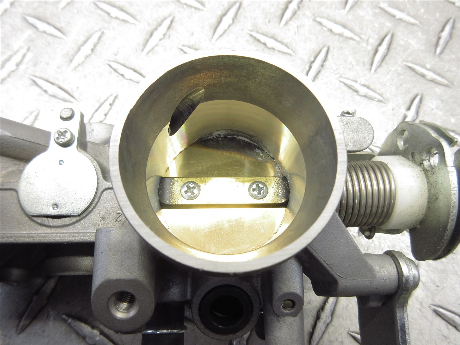 2023 22-23 Yamaha YZFR7 YZF R7 Throttle Body Bodies Intake Valve Housing BARE