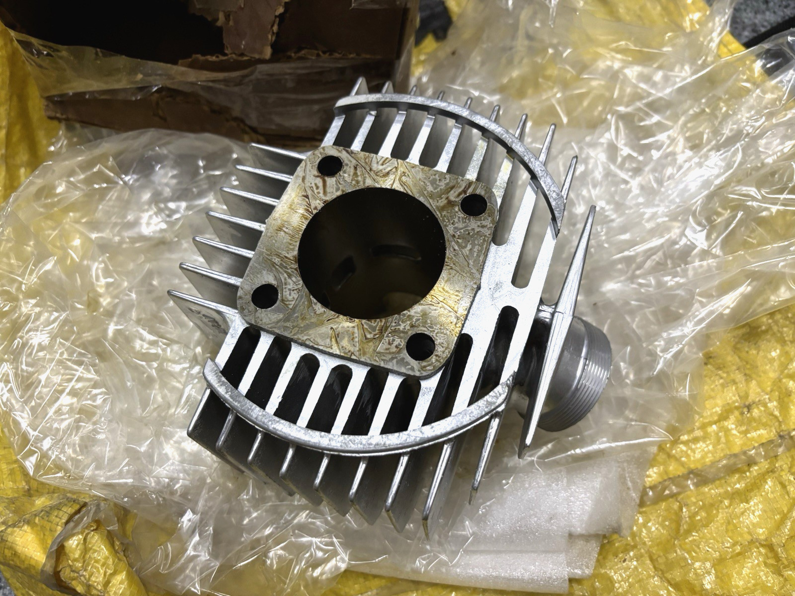 Suzuki 69-92 100 A100 AC100 AS100 A100K/L/M/N A100-4 Cylinder NOS 11210-12610