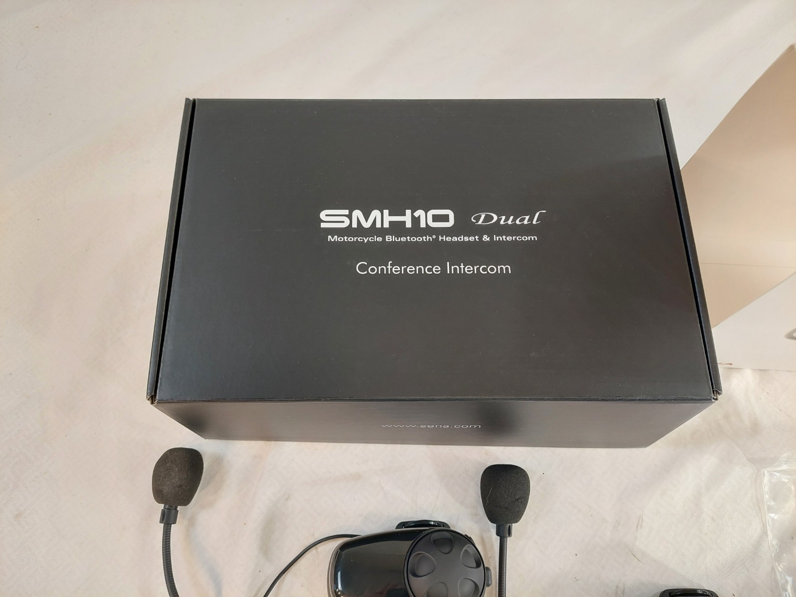 SENA SMH10 DUAL MOTORCYCLE BLUETOOTH HEADSET INTERCOM BLACK NEW OPEN BOX