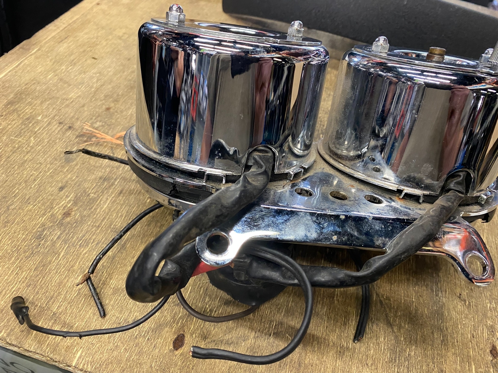 Chrome Guage Assy Speedo TAch Harley FXR Dyna Sportster Bracket Covers OEM Stock