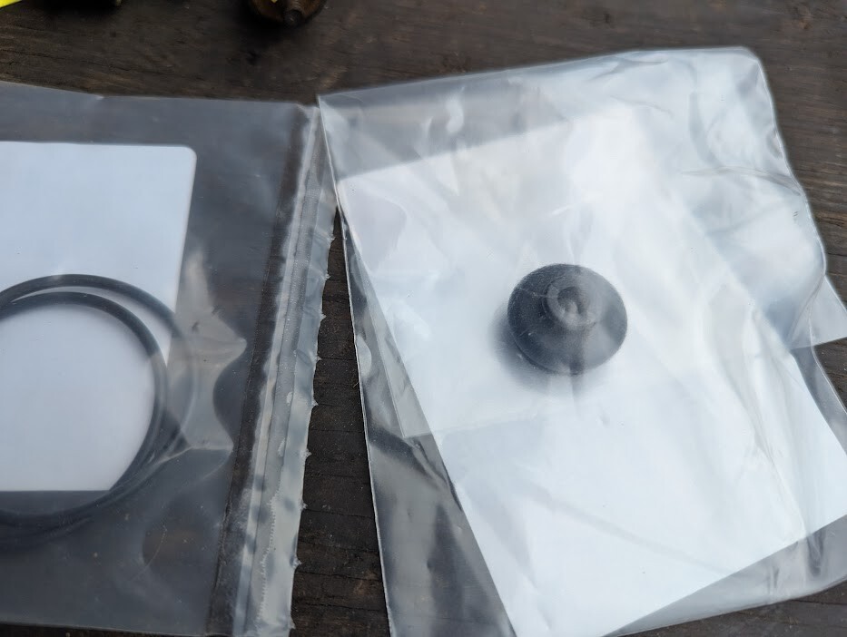 1975 BMW R75/6 NEW NUT BOLT SET GASKETS EMBLEM SEALS