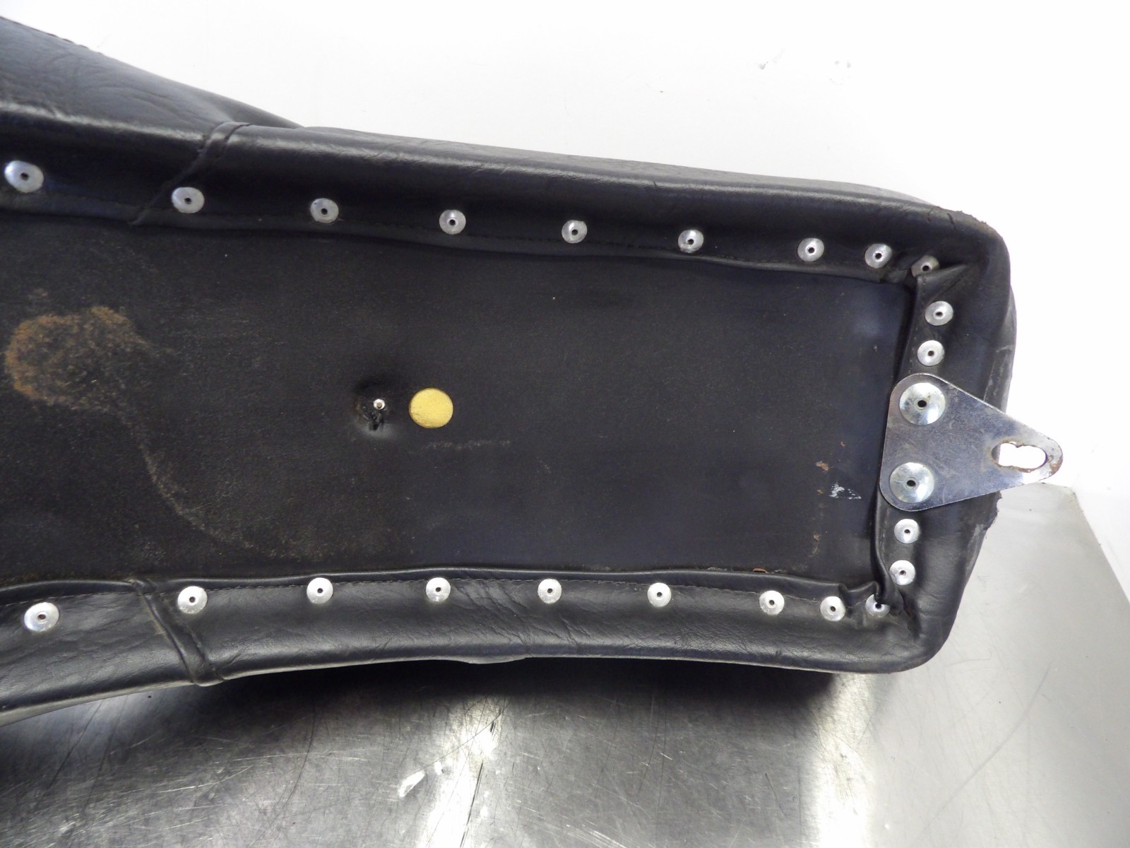 Mustang One-Piece Duke Seat for FX/FL Big Twin ’58-84