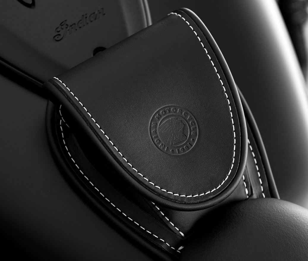 2014-2024 Indian Motorcycle Genuine Leather Tank Pouch – Black 2880142-01