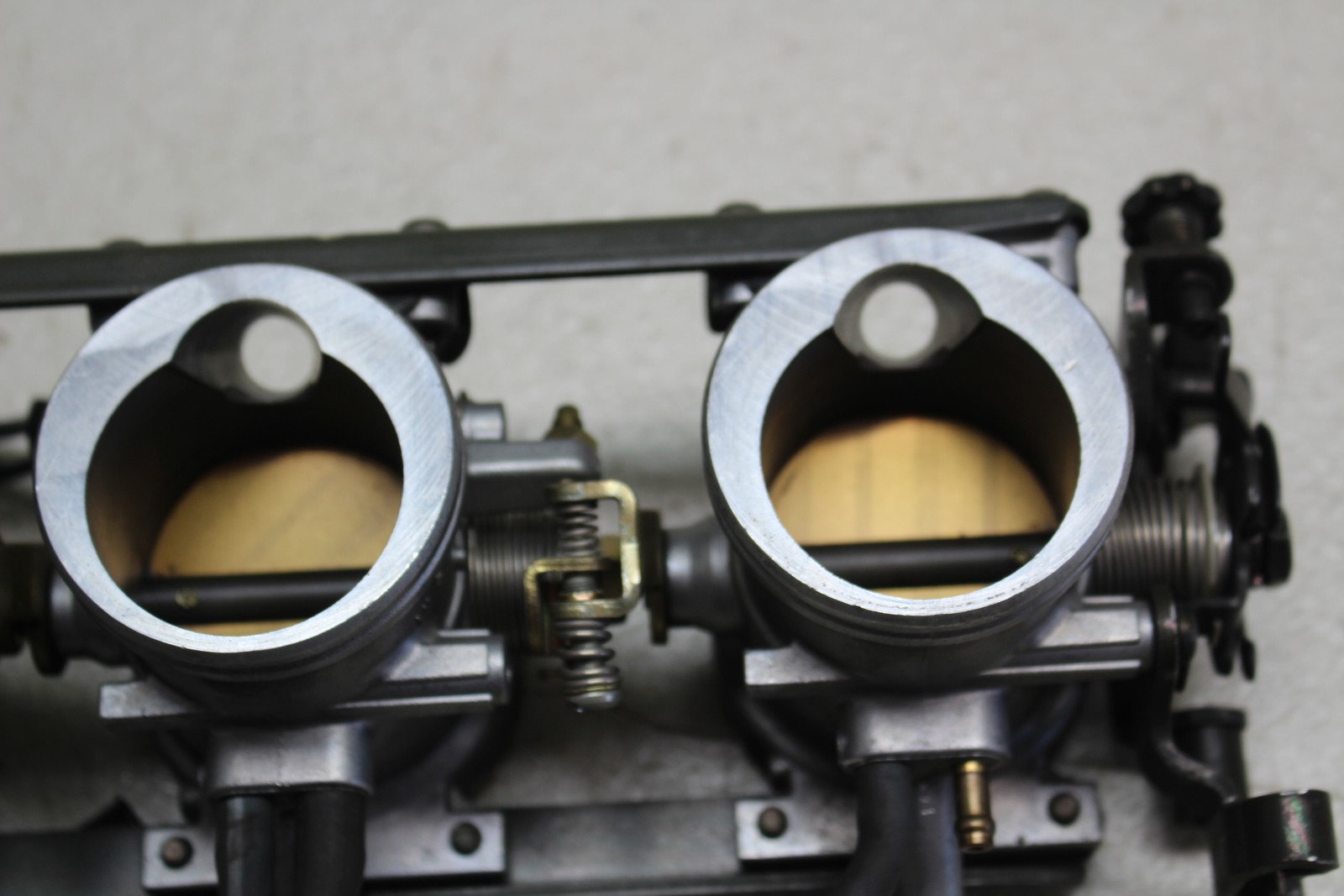 2002-2005 Kawasaki Ninja Zx12r Zx-12r Throttle Bodies *BARE*