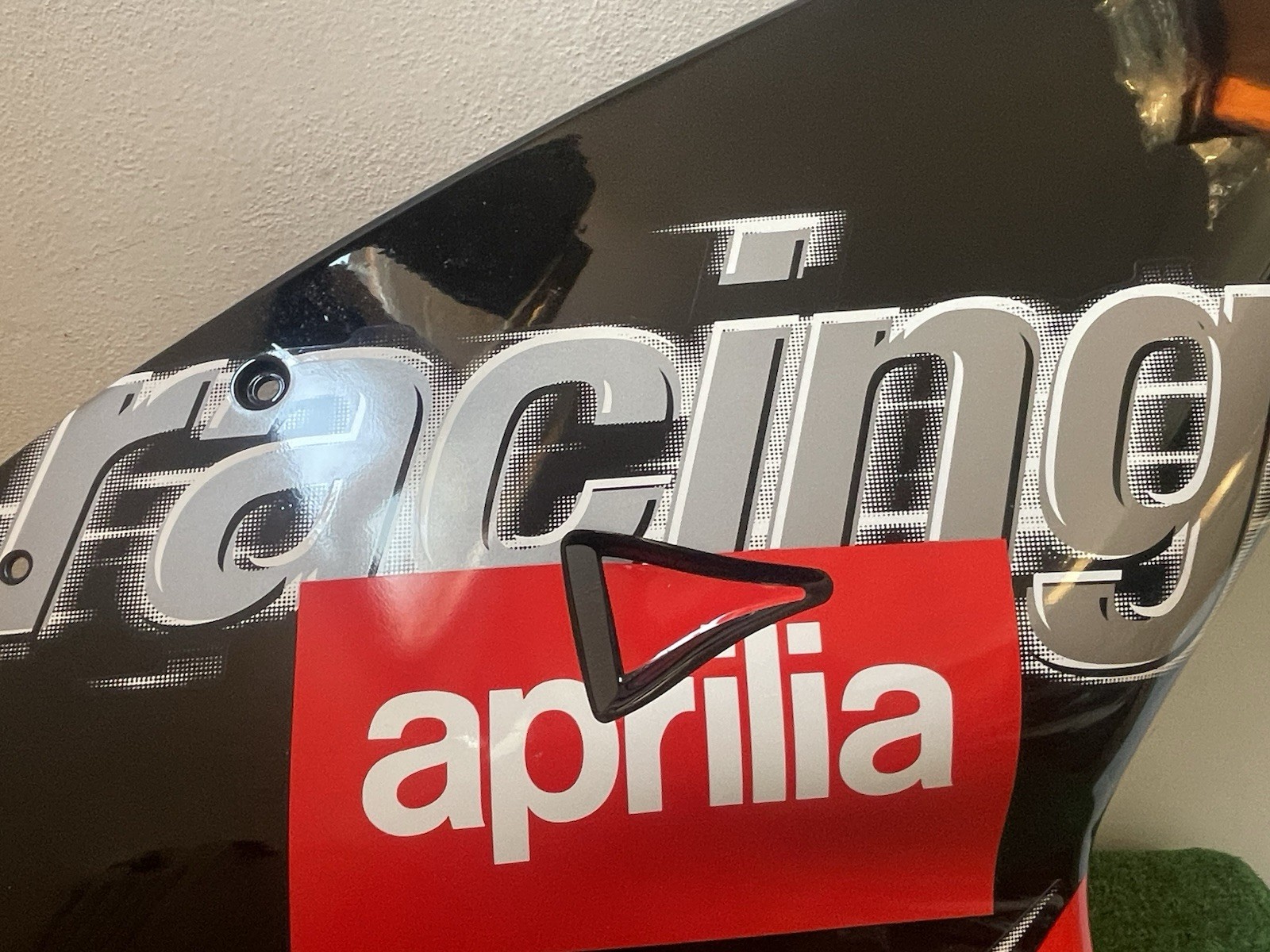 ORIGINAL APRILIA RS50 1999-2005 RIGHT SIDE FAIRING