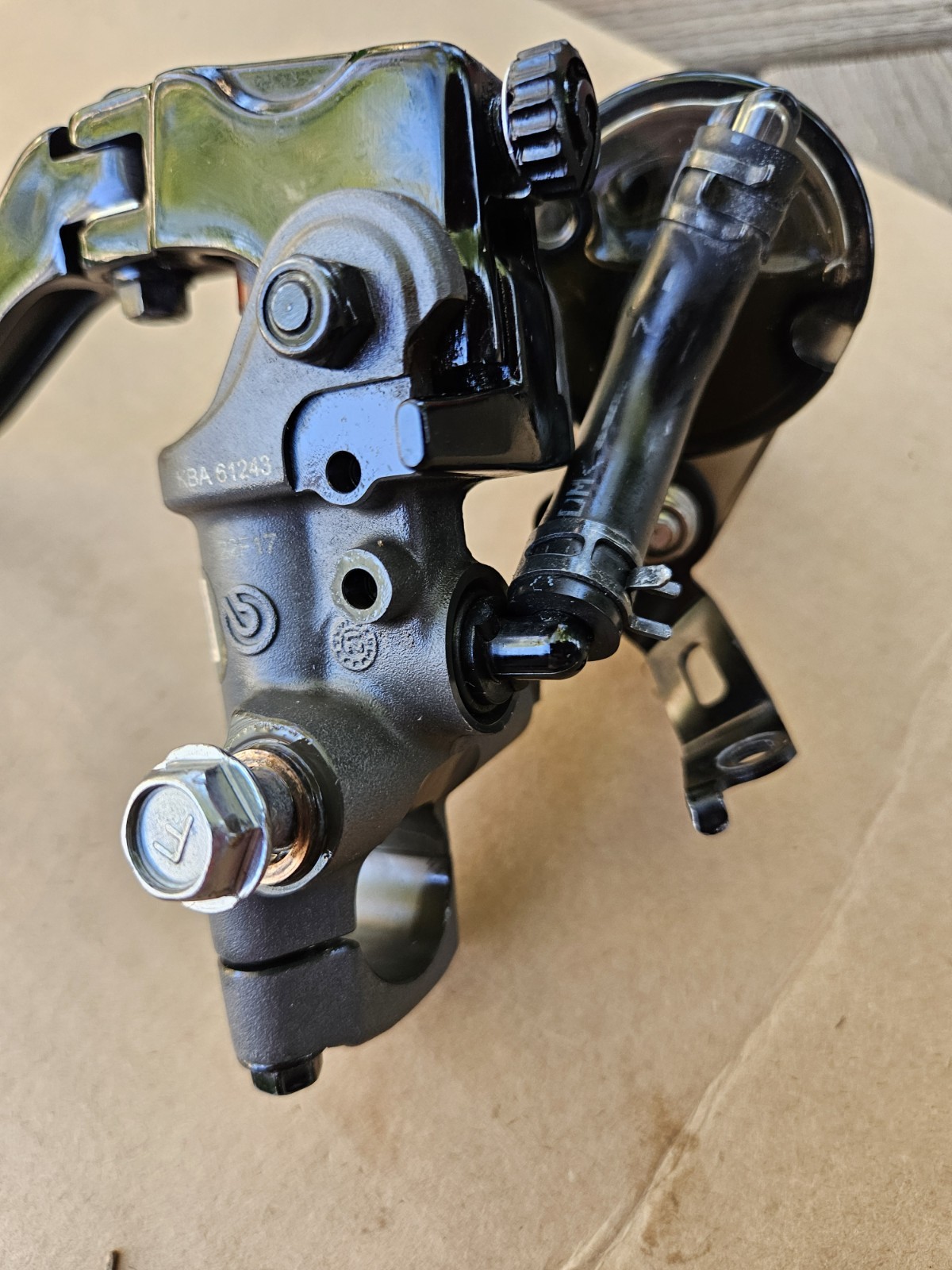 BREMBO 17 RCS FRONT BRAKE MASTER CYLINDER AND BREMBO LEVER GENUINE
