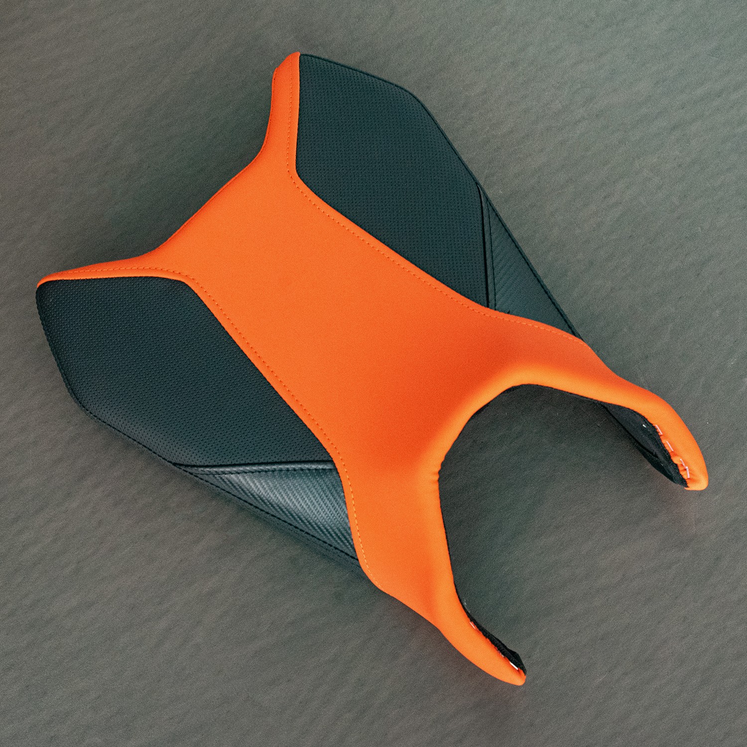 Ergonomic Lowered Rider Seat Motorcycle Saddle For KTM Duke 790 890 2018-2023