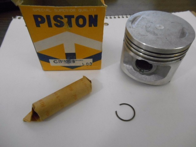 NOS Honda MC 1.00 mm Oversize Piston 1975 CB125 13105-324-000