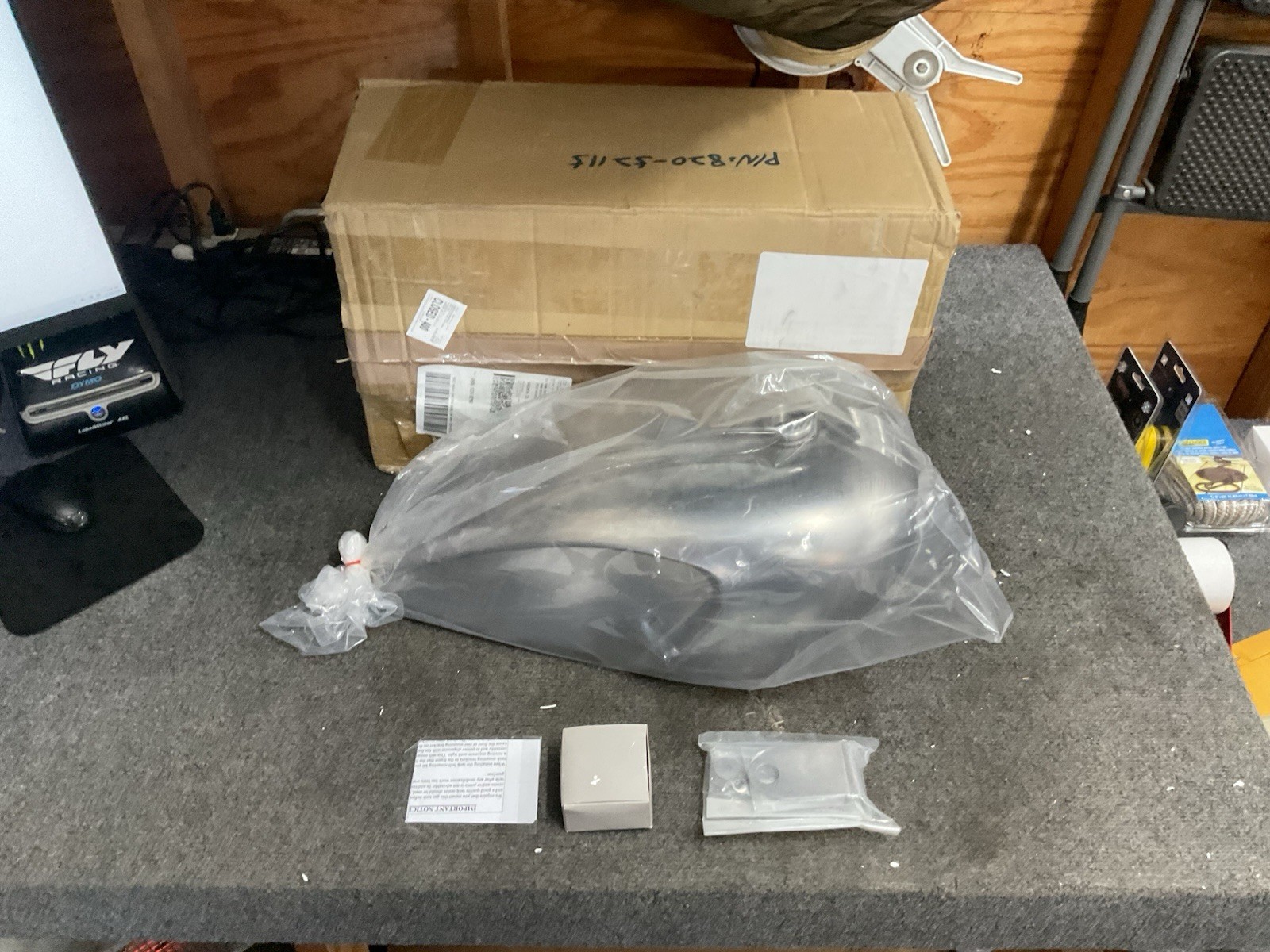 Hard Drive Legacy LYNK Custom Gas Tank Raw Metal 0701-0763 3.2 Gallon Single