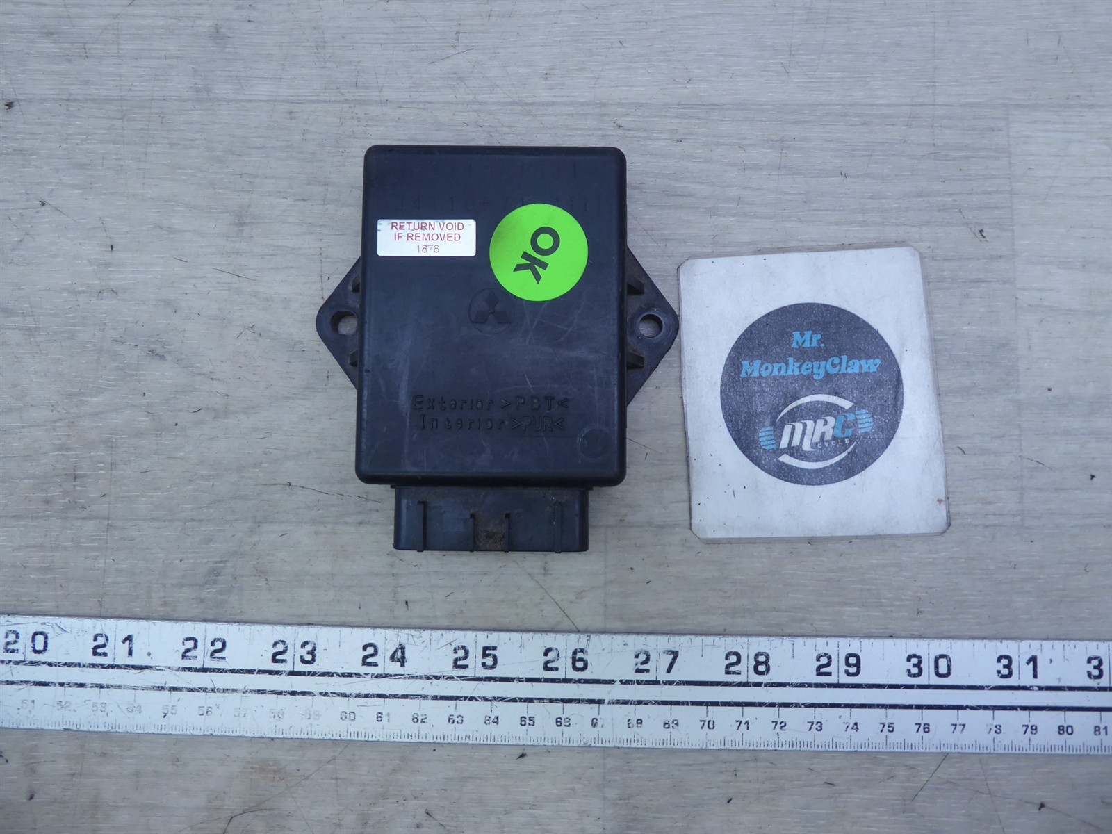 2000 Kawasaki ZR750F Zephyr K20852) CDI igniter ignition control unit box works
