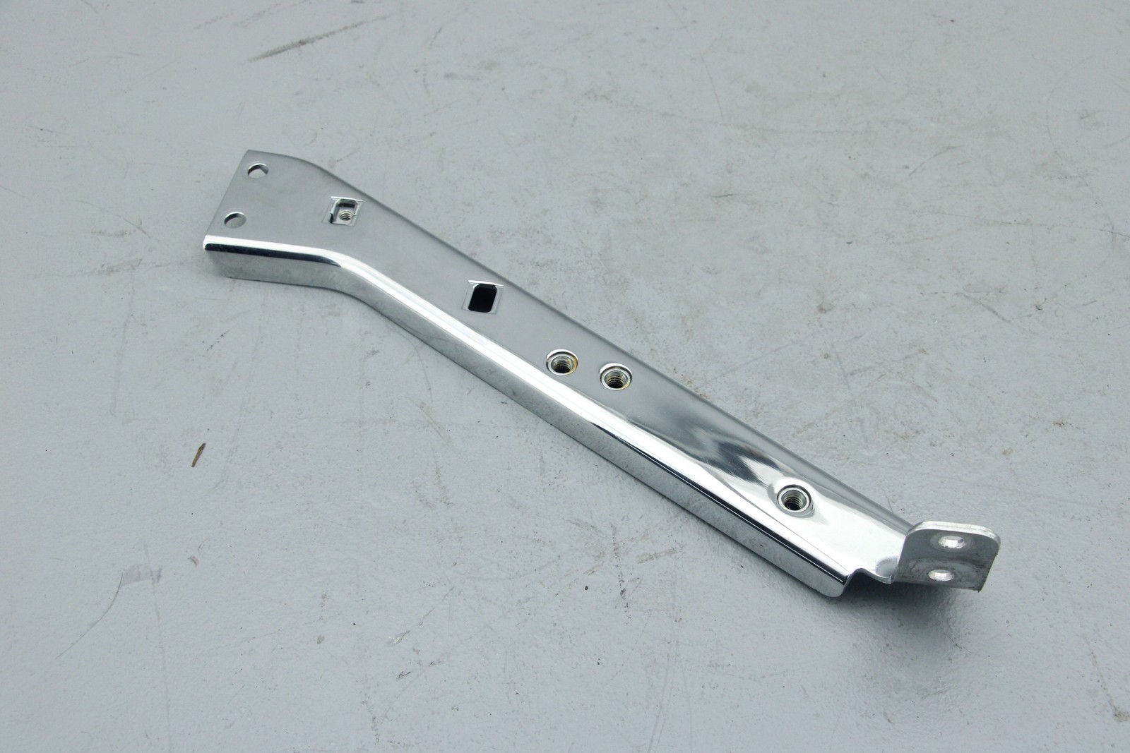 2007 Harley Road King Right Saddlebag Support Mount Bracket CHROME #4145