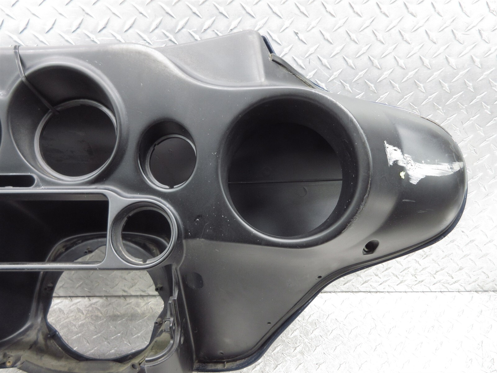 2001 Harley Electra Glide FLHTCUI Front Upper Batwing Fairing Fascia Cowl Cover