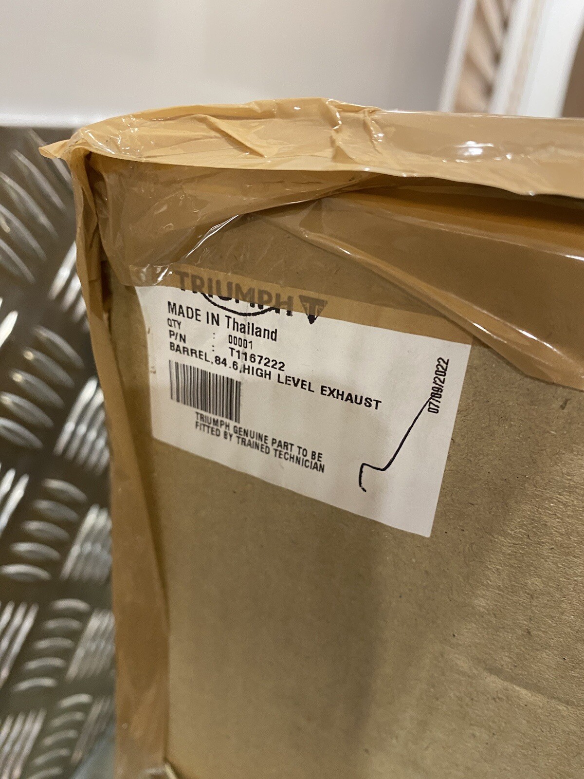 Triumph Barrel High Level Exhaust 84.6 T1167222 Street Scrambler Brand New