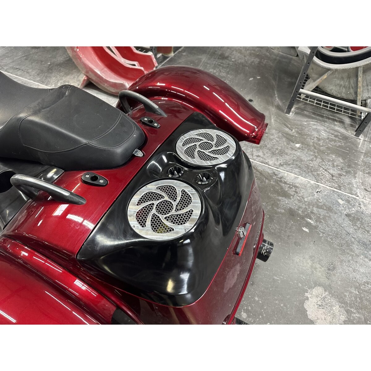 Dirty Bird Concepts Unfinished Dual 8 in. Audio Trunk Lid DBC-334