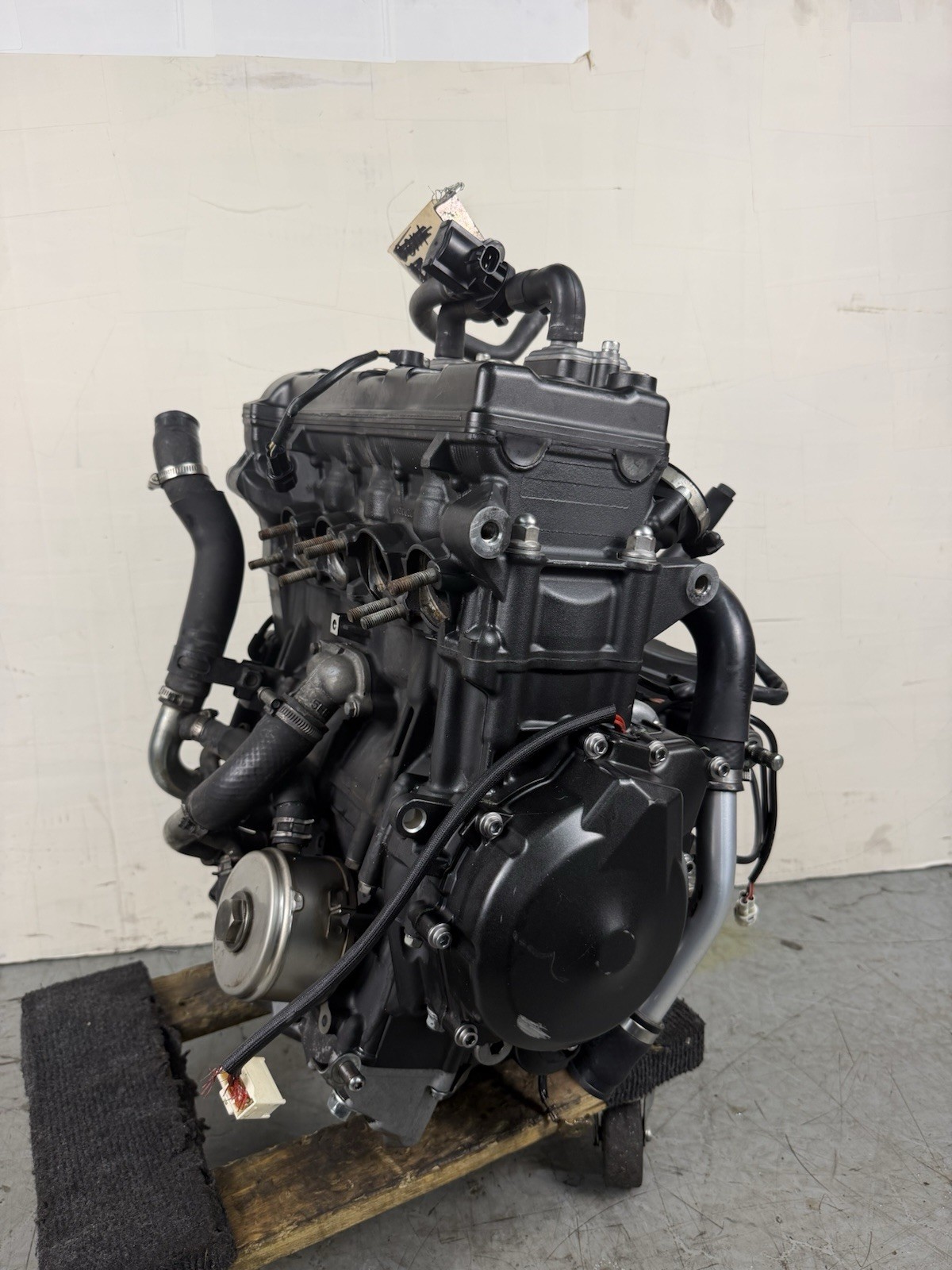 2008 – 2016 YAMAHA YZF R6 ENGINE MOTOR COMPLETE *13K MILES* 30 DAY WARRANTY