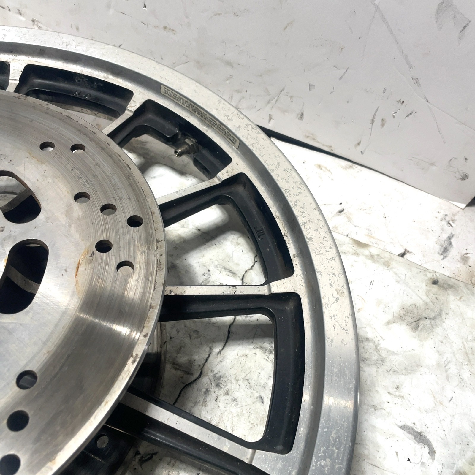 96-99 Harley Dyna Sportster 19×2.15 13 Spoke Front Wheel Black DUAL DISC