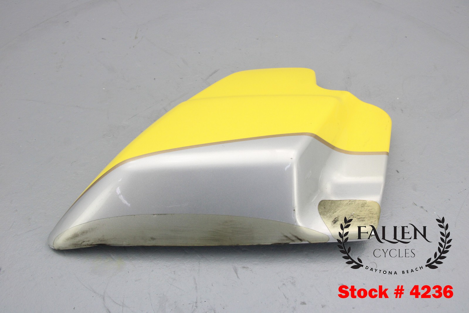 2005 Harley Electra Glide CVO Side Cover Panel Set SUNRISE YELLOW / SILVER #4236