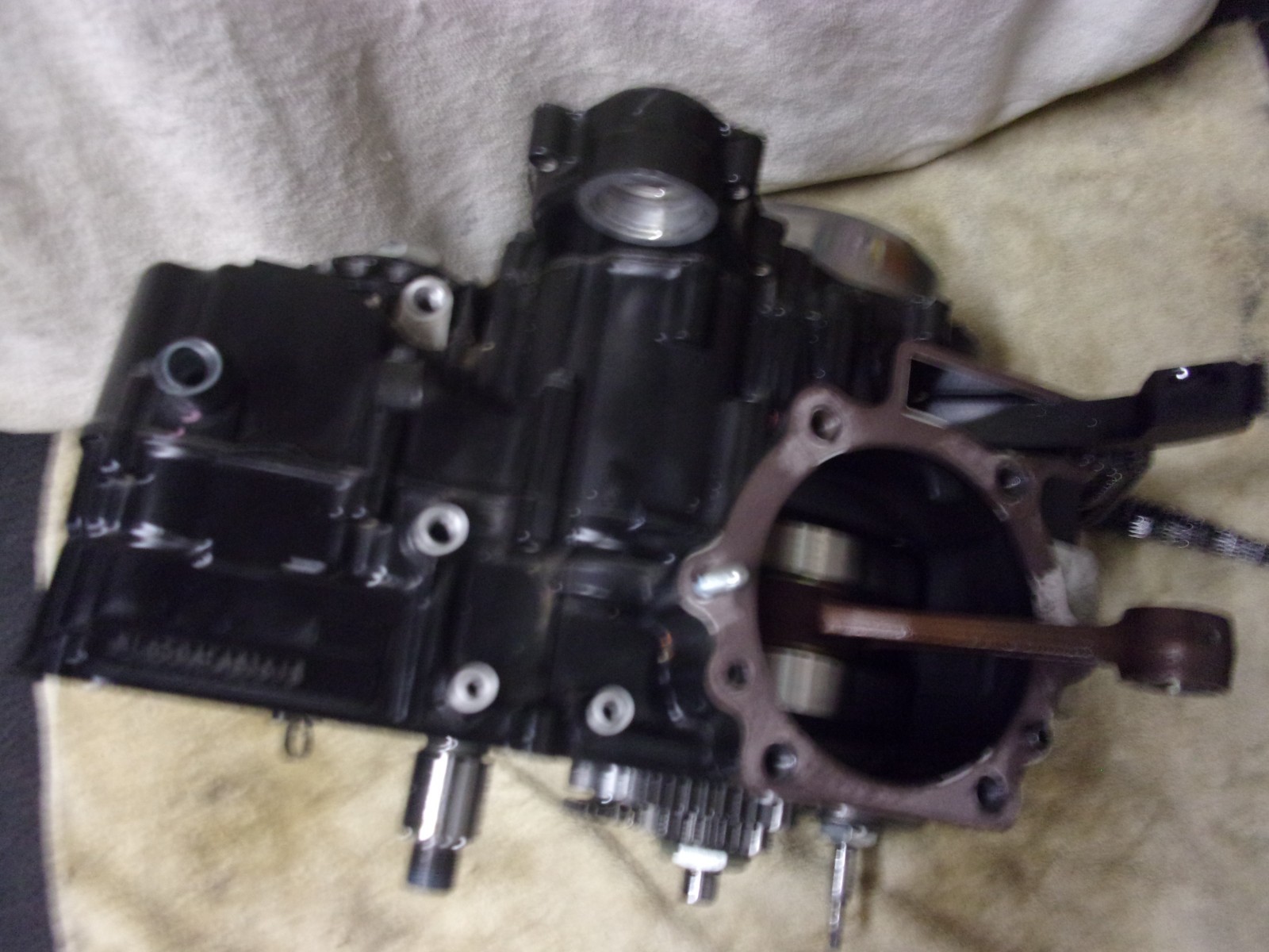 KAWASAKI KLR650 KLR 650 FACTORY OEM LOWER ENGINE ASSY. WITH DOOHICKEY 1766 MILES