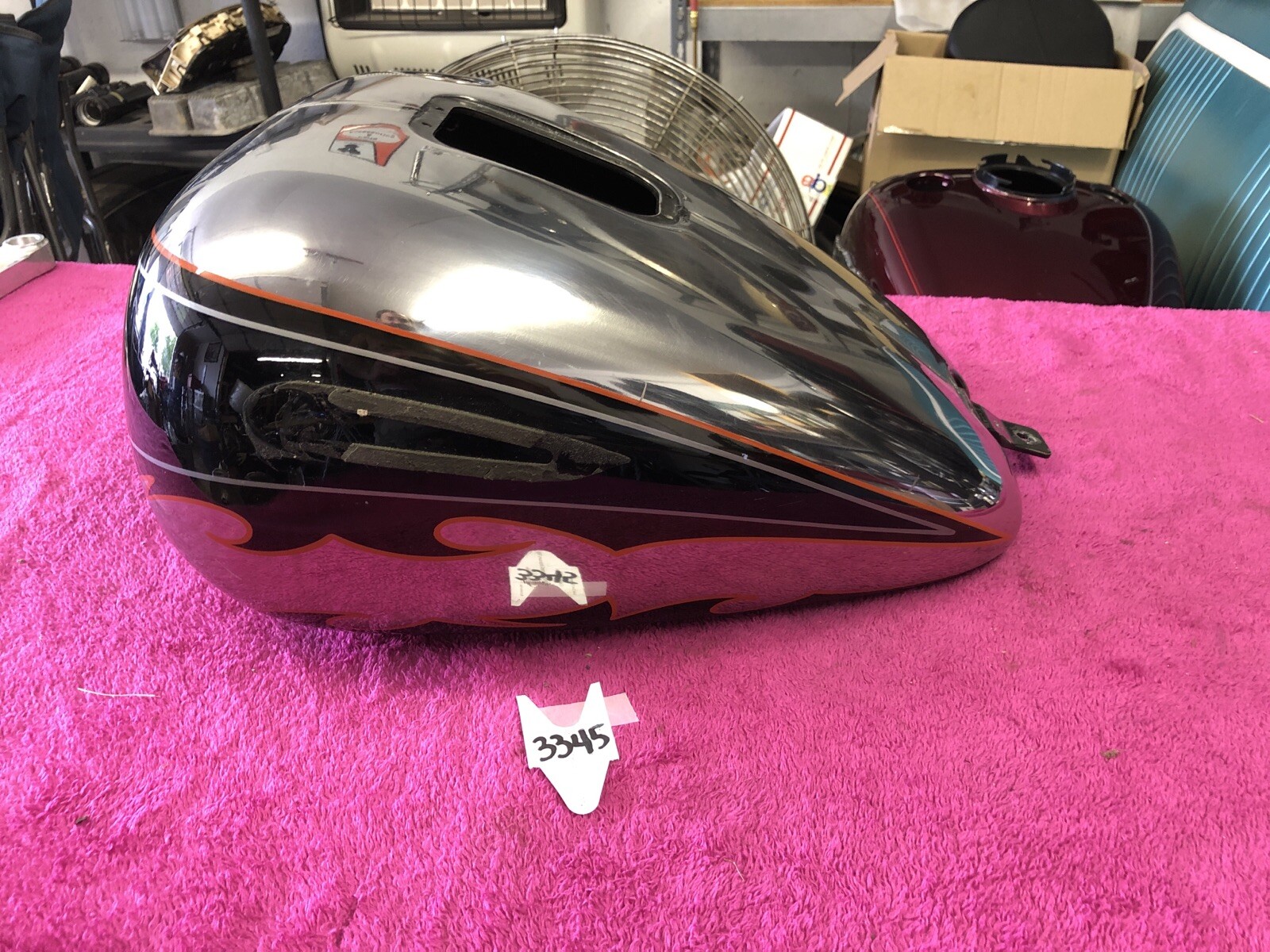 Harley Cvo Breakout Break Out Gas Fuel Tank Chrome Blem Damage Oem Softail Fxb